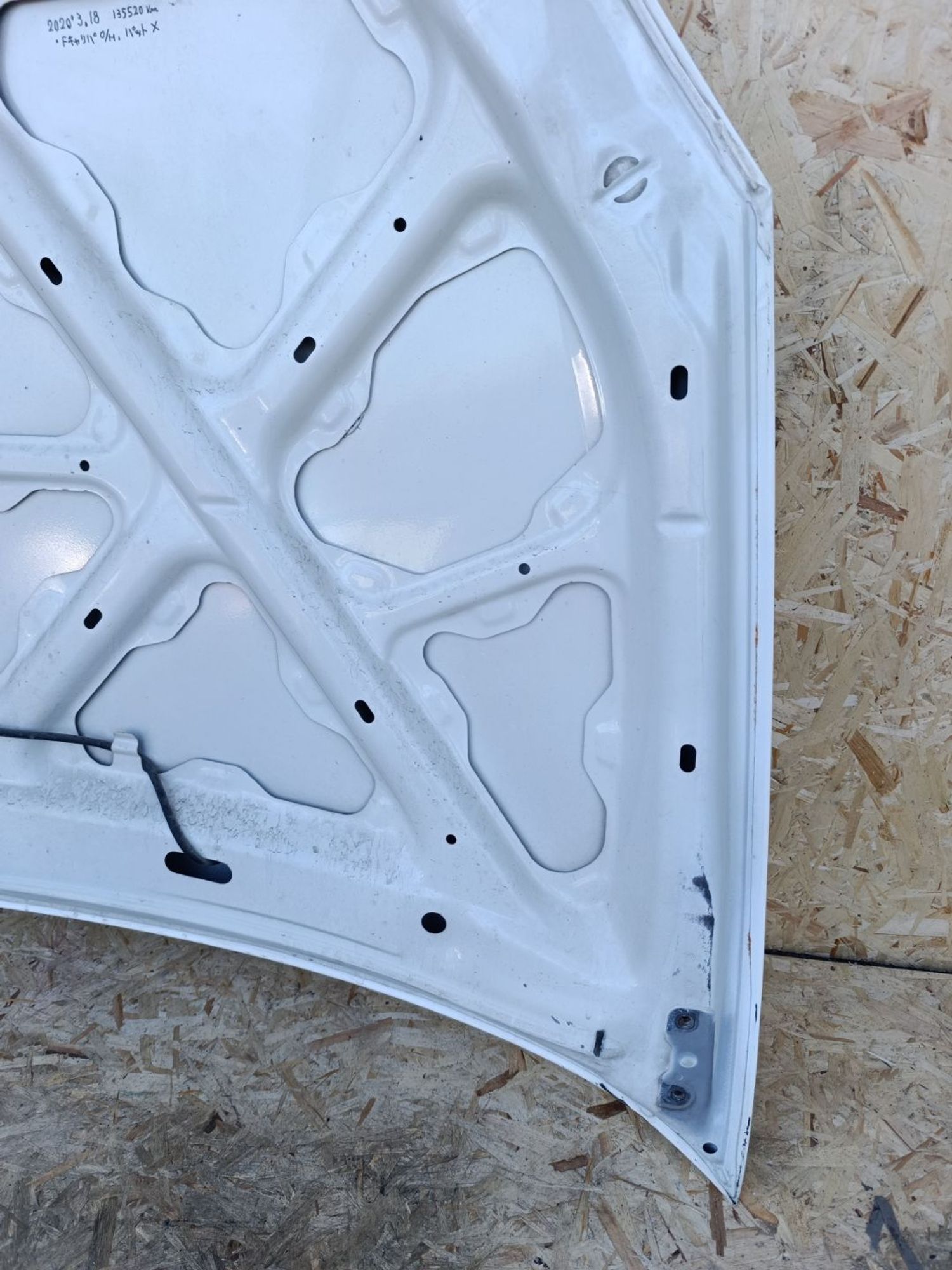 https://ycs.partsauto.market/partsauto-images/thmbs/userImages/d9b05010c61782443e0b3e264cf05921/part/f231e949-5773-4e03-a53e-dbeac5c21dcf_1781786066936.jpg