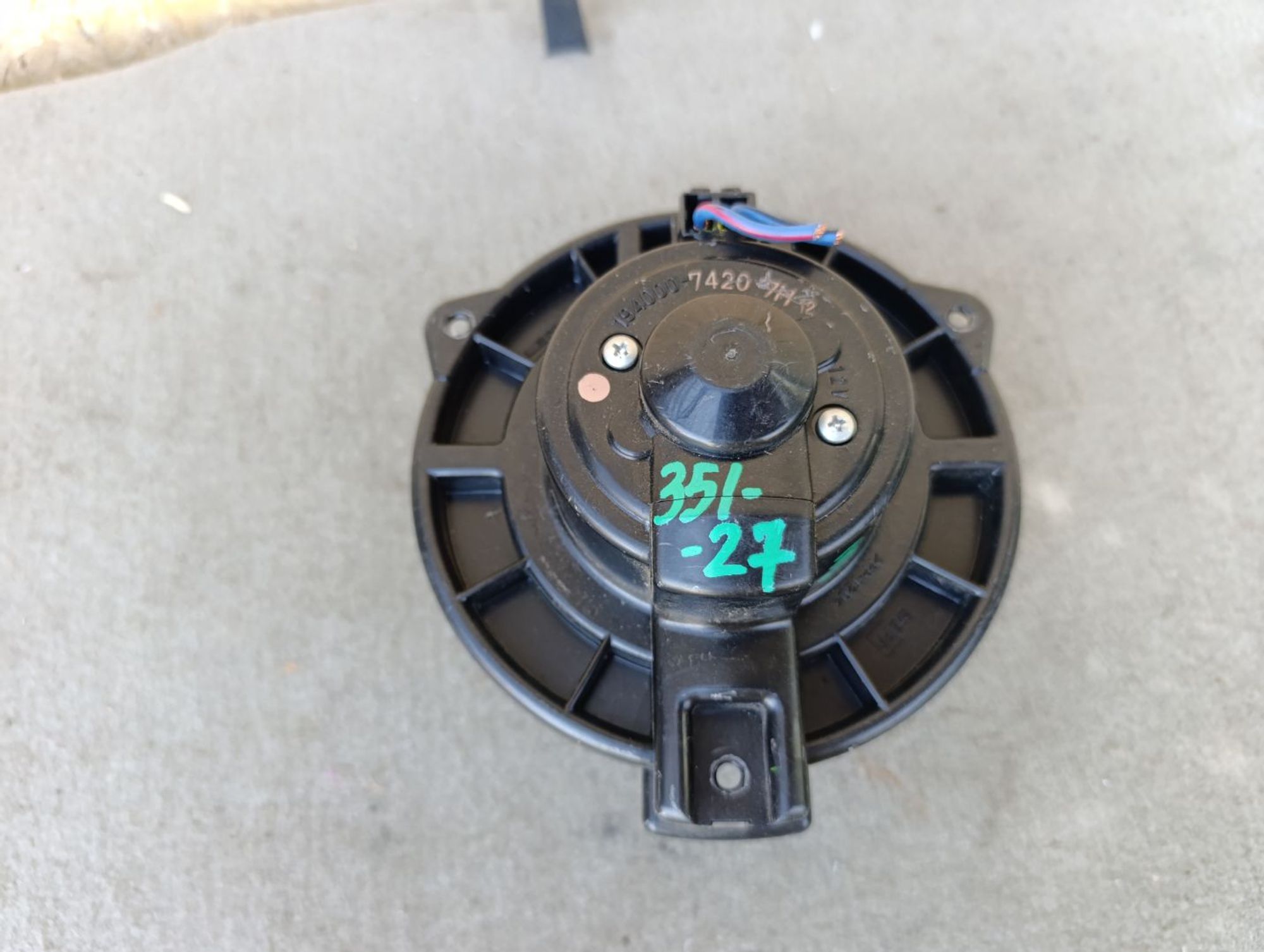 https://ycs.partsauto.market/partsauto-images/thmbs/userImages/d9b05010c61782443e0b3e264cf05921/part/f44070c2-cb70-4c69-a228-b9f4639265d0_1785505550530.jpg