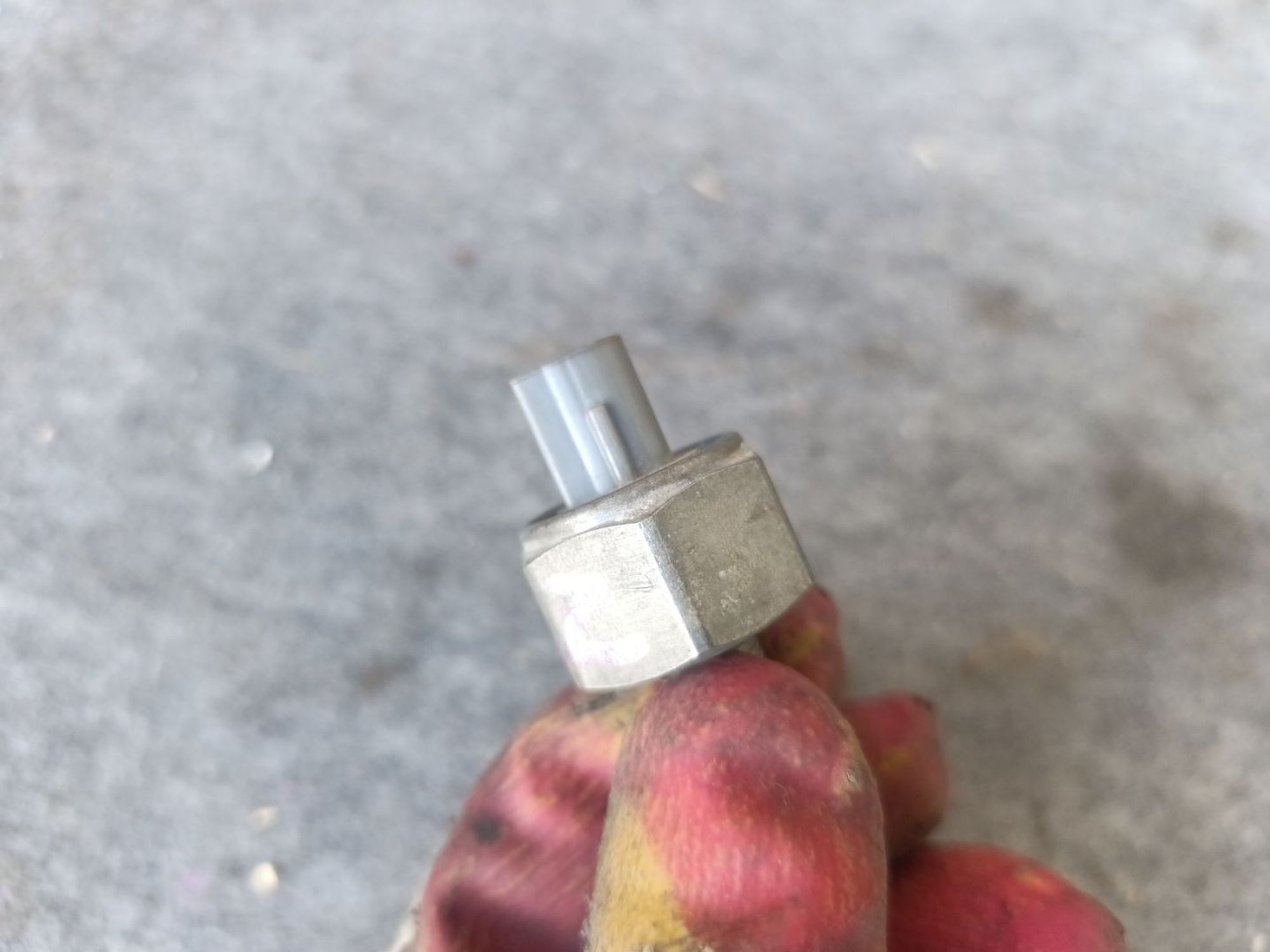https://ycs.partsauto.market/partsauto-images/thmbs/userImages/d9b05010c61782443e0b3e264cf05921/part/f592573b-1bdd-4f70-a672-02caf3aa77f0_1779289717223.jpg