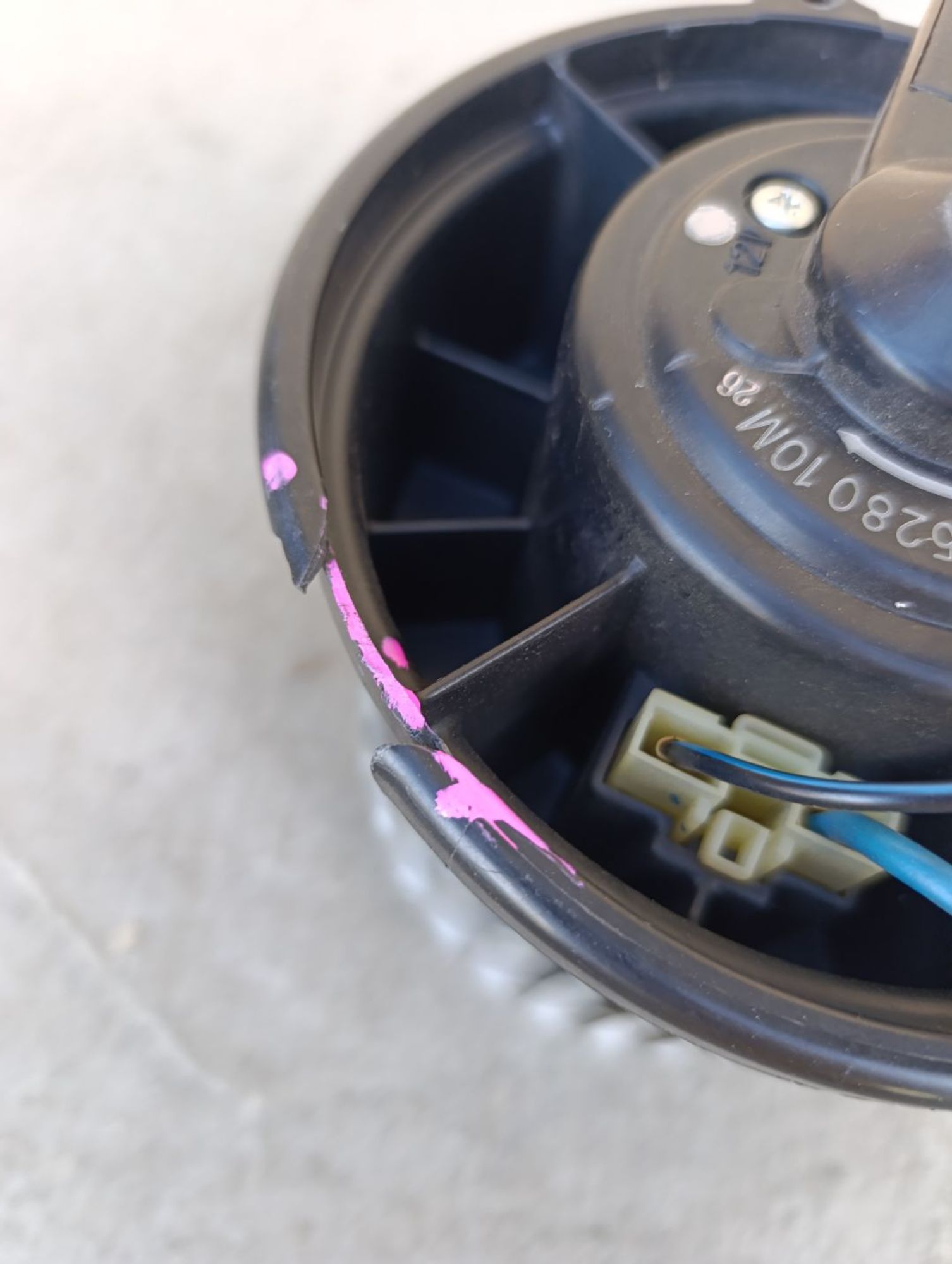https://ycs.partsauto.market/partsauto-images/thmbs/userImages/d9b05010c61782443e0b3e264cf05921/part/f68a4940-d984-49ca-bc22-f57b7b2b785f_1785418544602.jpg