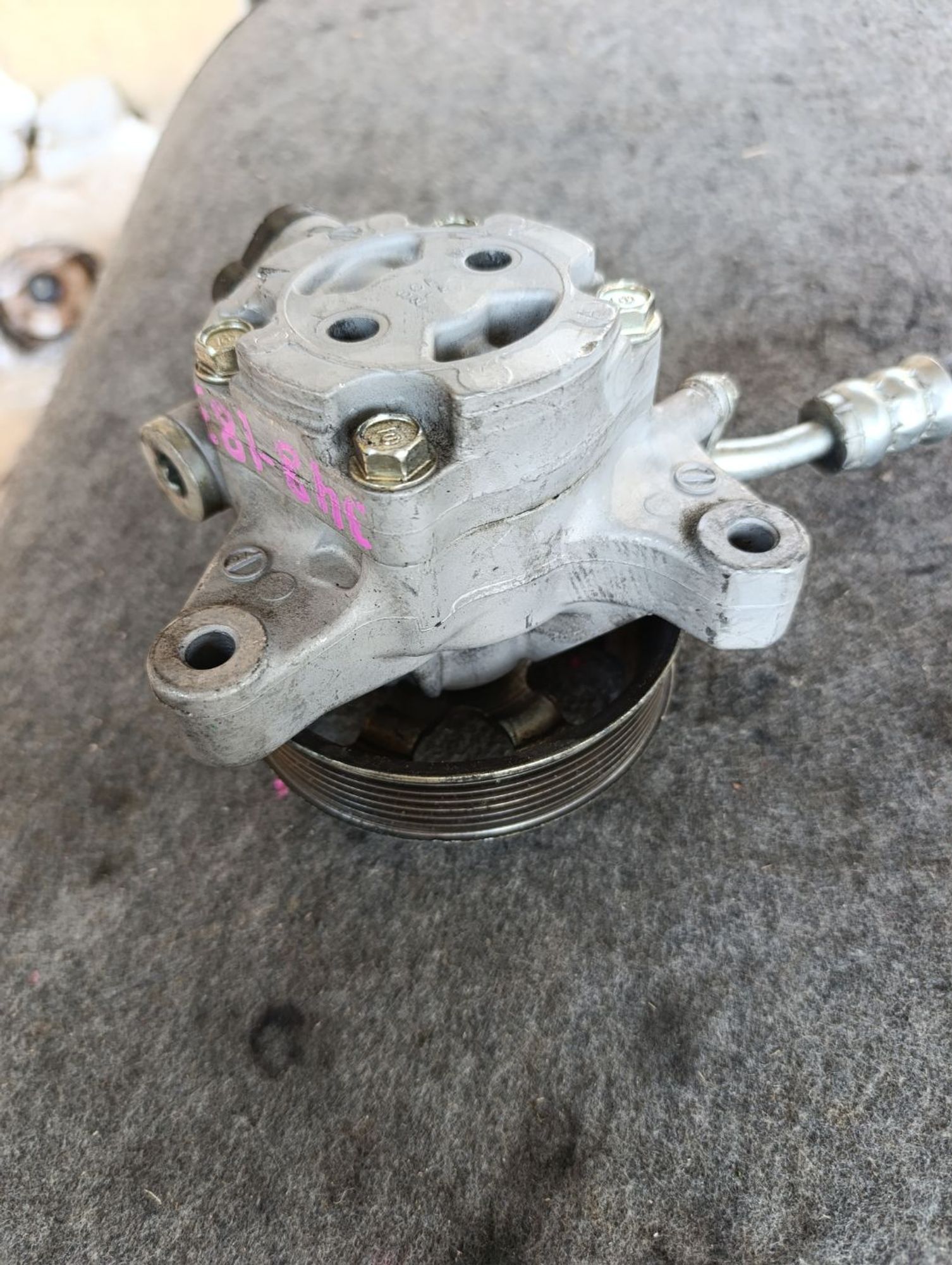 https://ycs.partsauto.market/partsauto-images/thmbs/userImages/d9b05010c61782443e0b3e264cf05921/part/f705b03e-2869-493b-adfe-04a49f9d48ae_1783513714136.jpg