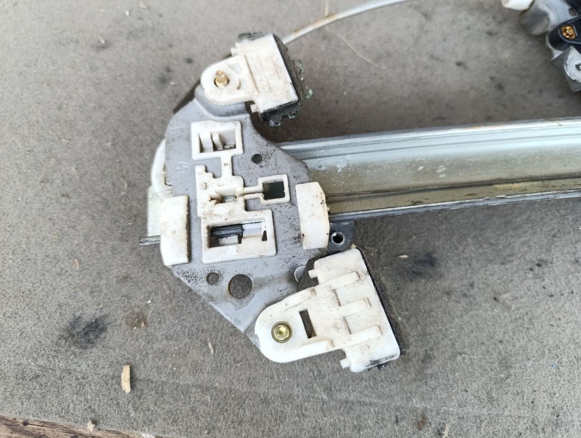 https://ycs.partsauto.market/partsauto-images/thmbs/userImages/d9b05010c61782443e0b3e264cf05921/part/f74fd0f7-869d-4660-9921-8a077cbcb150_1749114440930.jpg