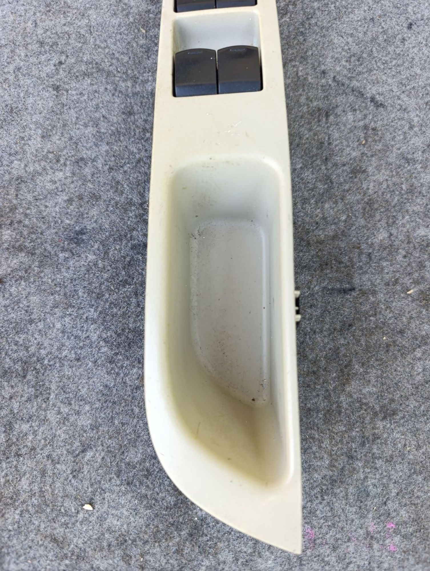 https://ycs.partsauto.market/partsauto-images/thmbs/userImages/d9b05010c61782443e0b3e264cf05921/part/f83ff7e4-4964-4431-a4c6-d9dd661c515b_1783337342794.jpg