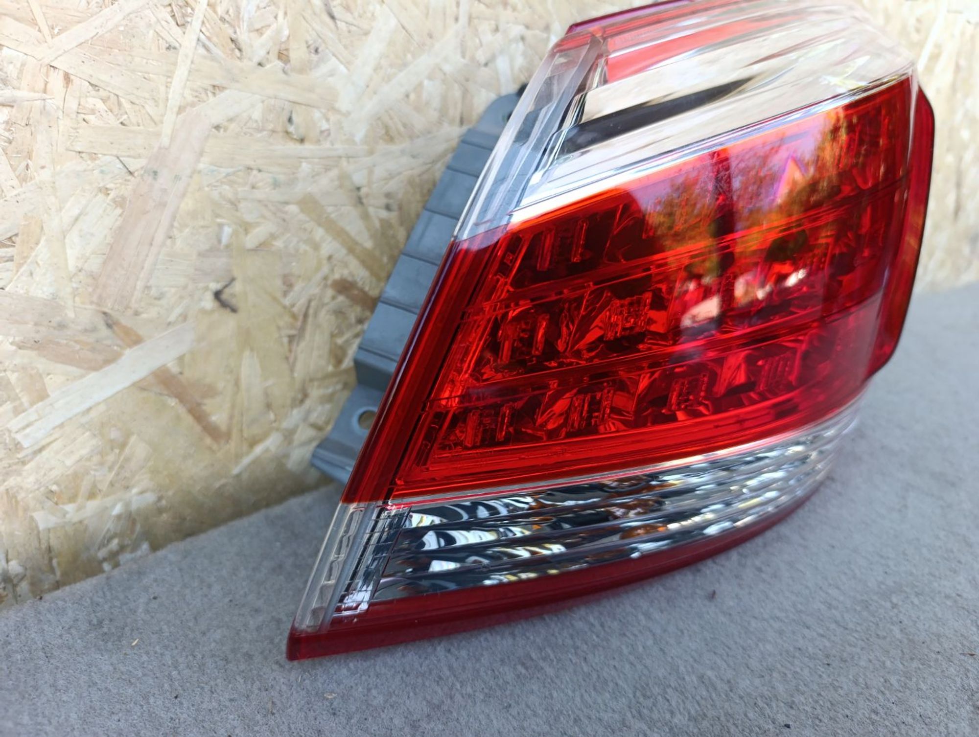 https://ycs.partsauto.market/partsauto-images/thmbs/userImages/d9b05010c61782443e0b3e264cf05921/part/f85639d1-7d1f-433e-93ec-e31ee0d50823_1784554274567.jpg