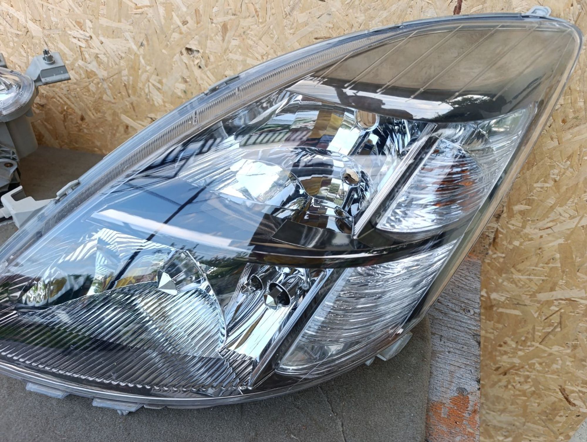 https://ycs.partsauto.market/partsauto-images/thmbs/userImages/d9b05010c61782443e0b3e264cf05921/part/f907dfb4-aee6-4dc9-a0f1-6f45a1b6c746_1784992460996.jpg