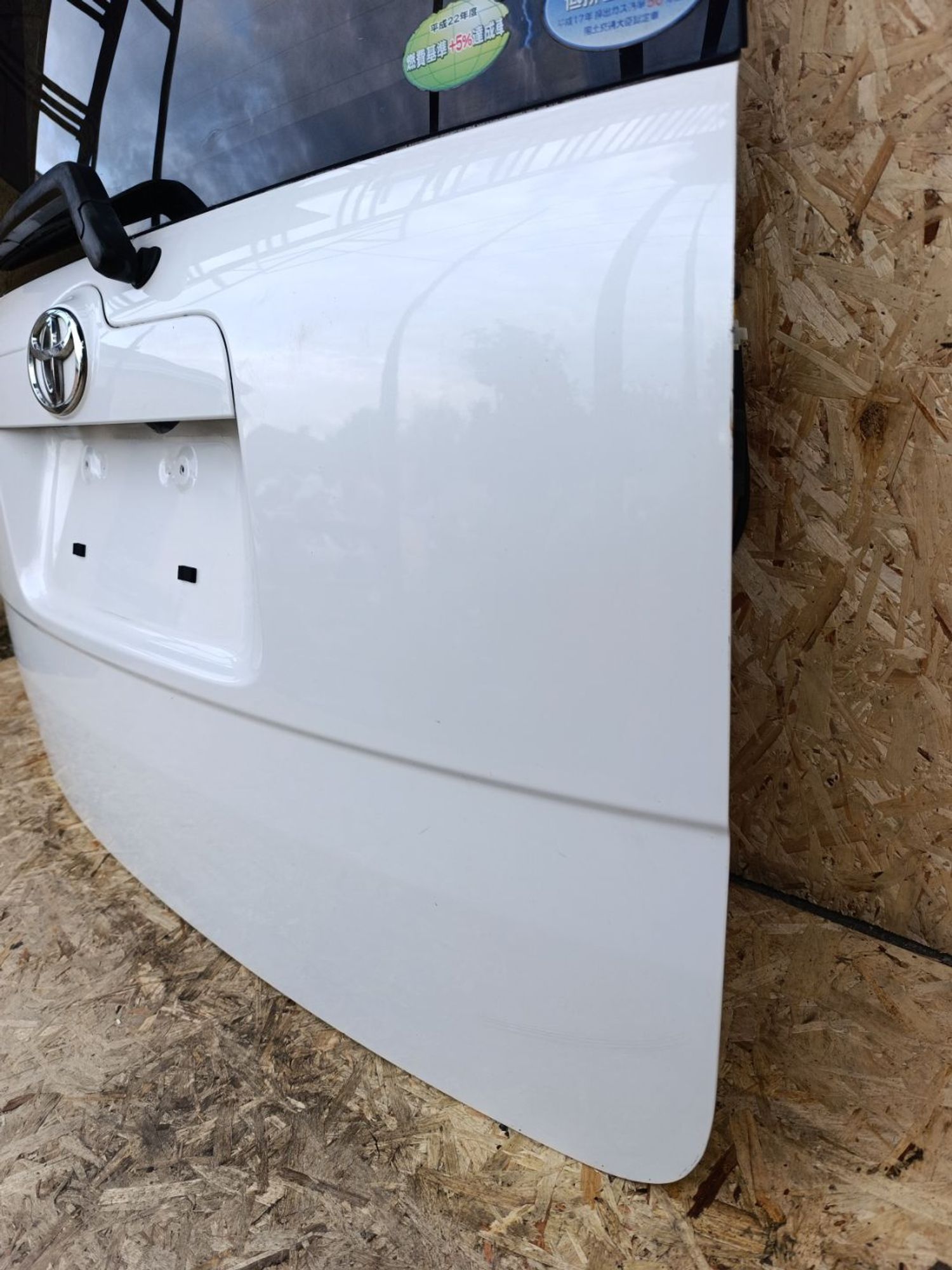 Крышка багажника Toyota Sienta ncp81, 15000 рублей, Ленина