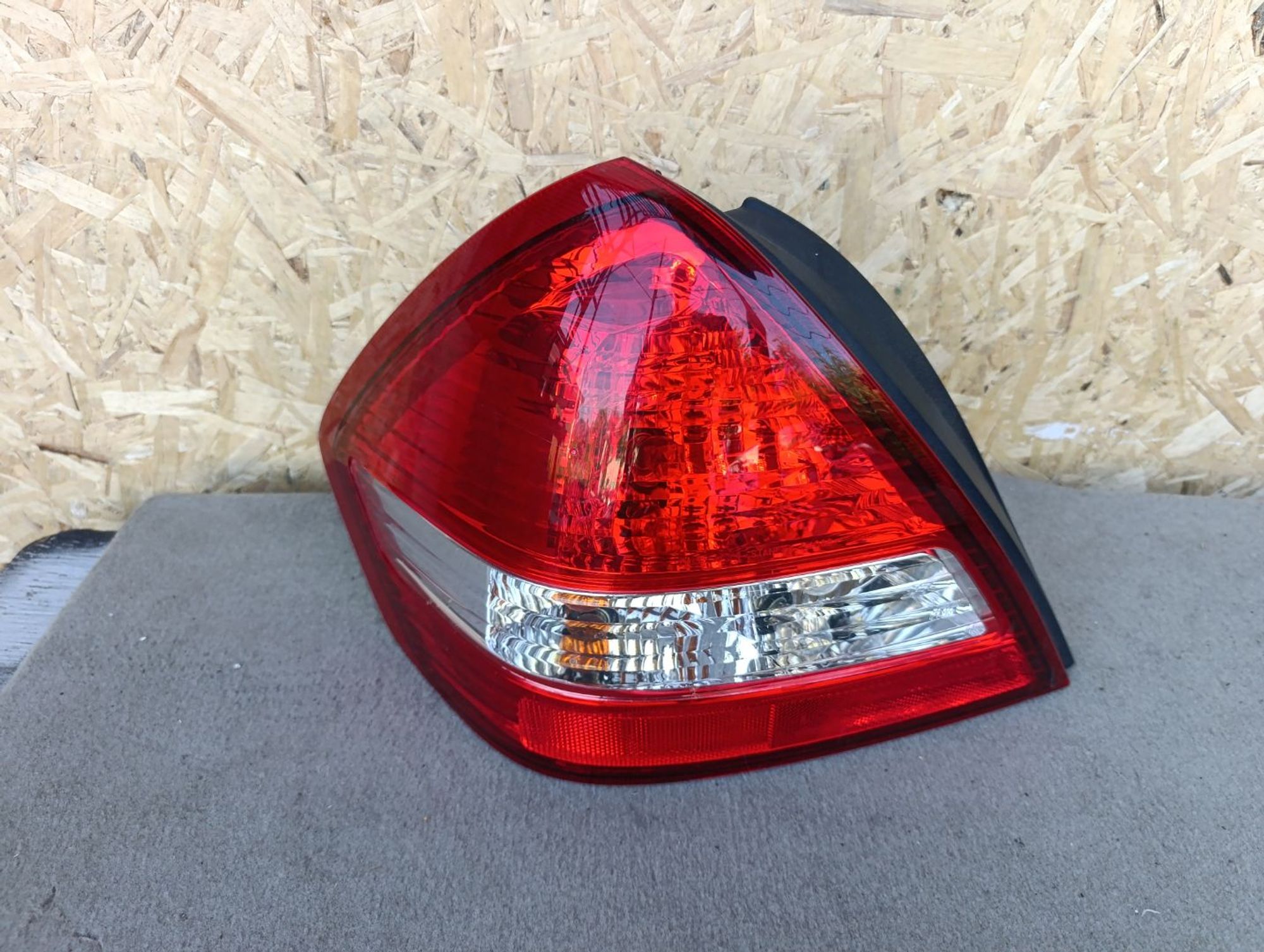 https://ycs.partsauto.market/partsauto-images/thmbs/userImages/d9b05010c61782443e0b3e264cf05921/part/fa78de98-a9ad-4715-b025-da19ee2eb773_1784555052979.jpg