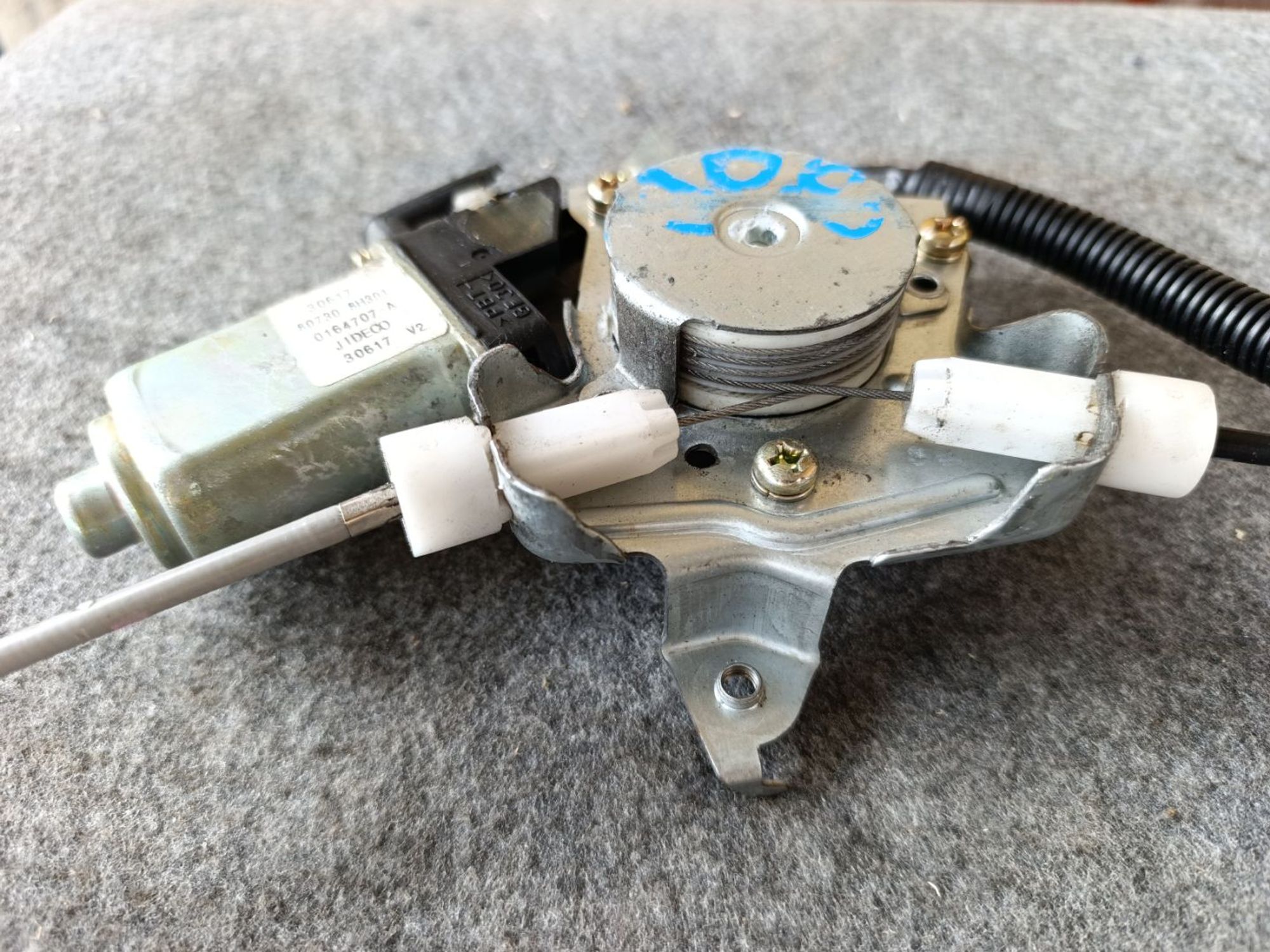 https://ycs.partsauto.market/partsauto-images/thmbs/userImages/d9b05010c61782443e0b3e264cf05921/part/fa8b852b-19e7-43b0-8ed1-43fa2c4fac88_1781873402470.jpg