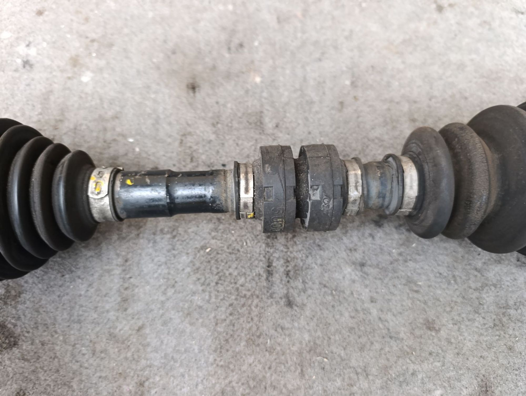 https://ycs.partsauto.market/partsauto-images/thmbs/userImages/d9b05010c61782443e0b3e264cf05921/part/fce4373c-3850-4a3c-b7c0-9c4d3b71aaae_1784045517118.jpg
