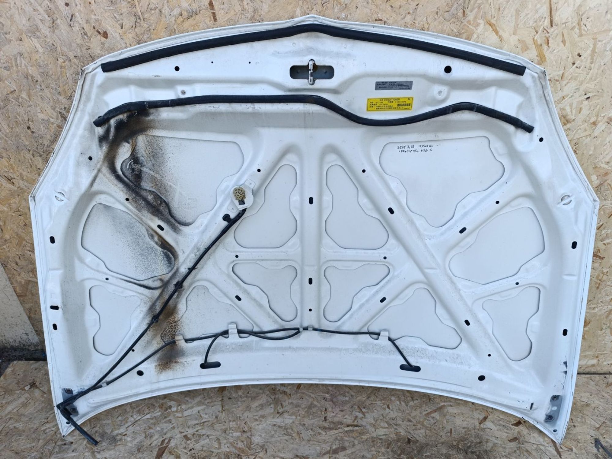 https://ycs.partsauto.market/partsauto-images/thmbs/userImages/d9b05010c61782443e0b3e264cf05921/part/fdf58019-8612-4760-a3cd-4a6e1c4d208d_1781786062091.jpg