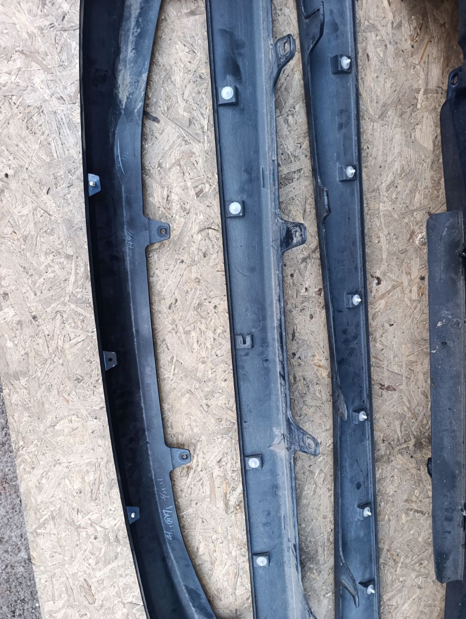 https://ycs.partsauto.market/partsauto-images/thmbs/userImages/d9b05010c61782443e0b3e264cf05921/part/feb6ae71-1a96-4470-9fa4-cdf625307863_1783096515040.jpg