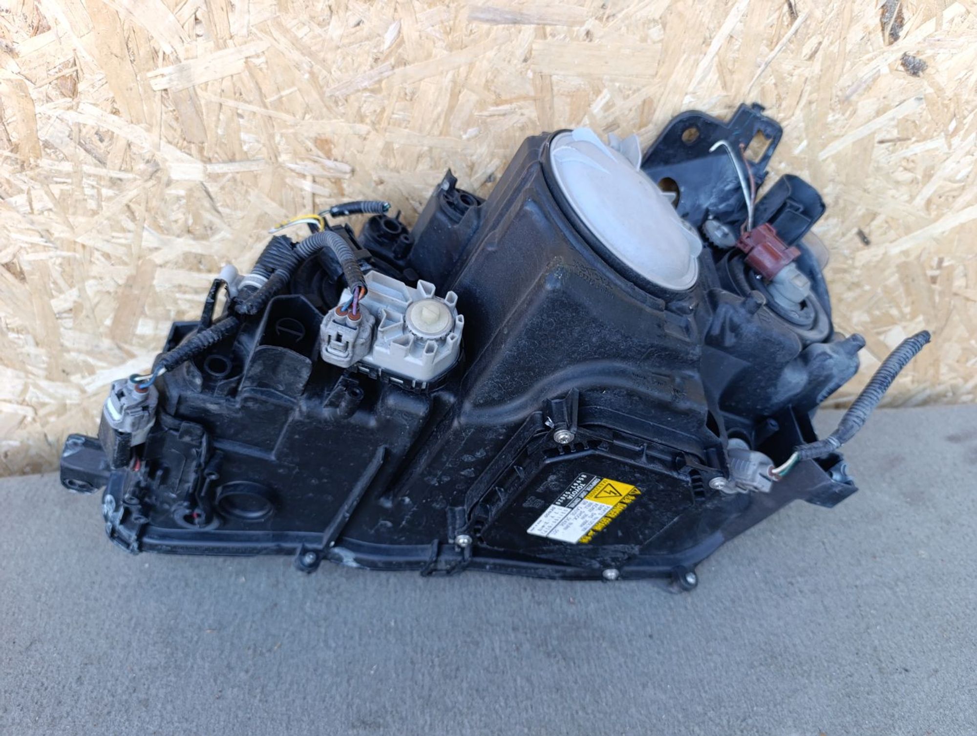 Фара правая Toyota Mark X GRX120 22-330, 5000 рублей, Ленина