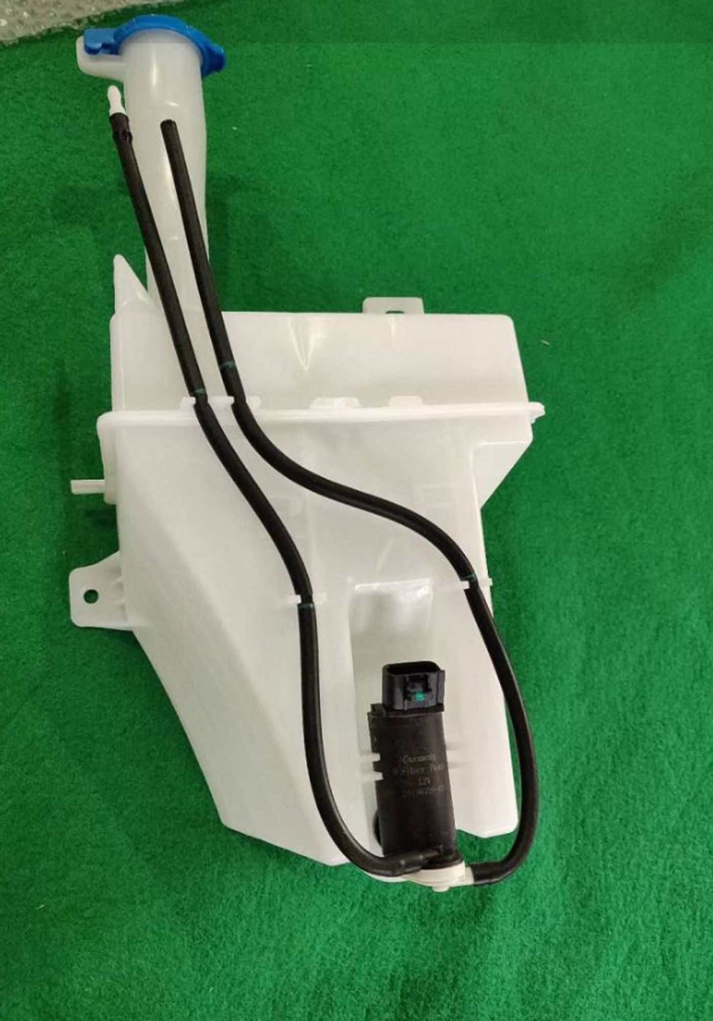 Бачок стеклоомывателя в сборе /SX11/, 3252 рублей, Сургут