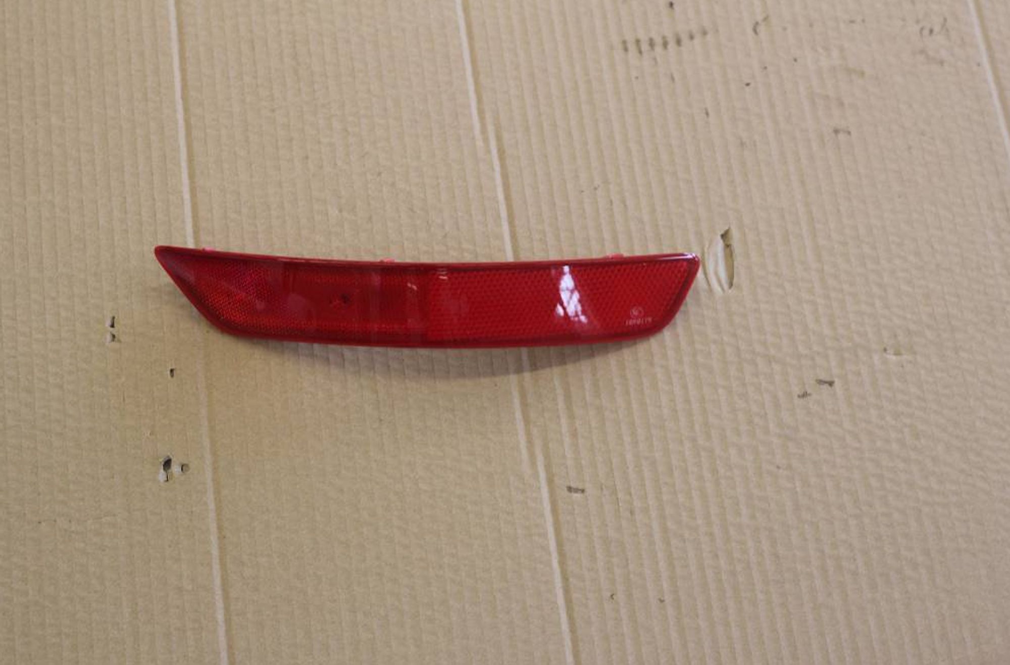 СВЕТООТРАЖАТЕЛЬ ЗАДНИЙ ПРАВЫЙ, 2191 рублей, Сургут