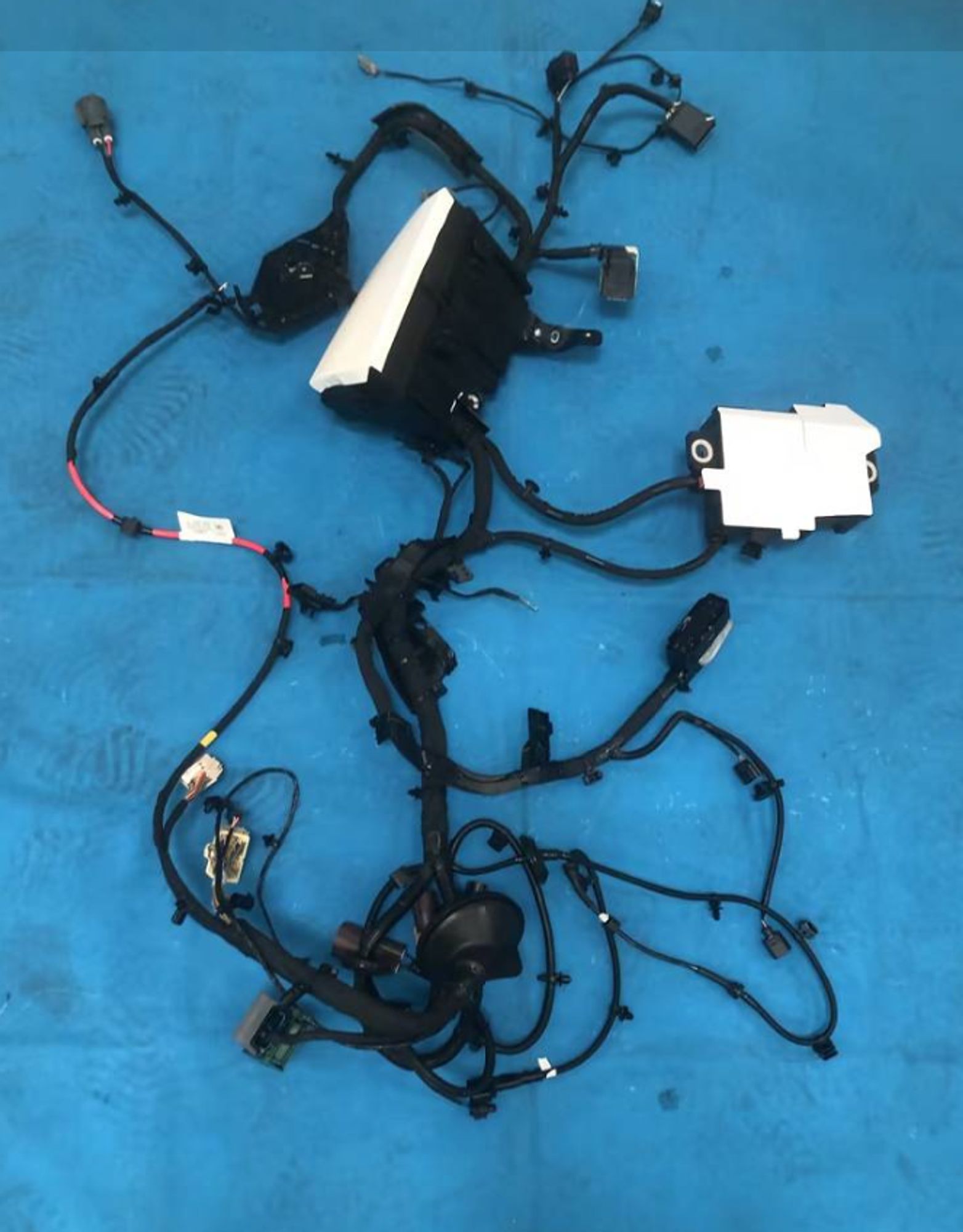 ЖГУТ ПРОВОДОВ В СБОРЕ-МОТОРНЫЙ ОТСЕК, 229812 рублей, Сургут