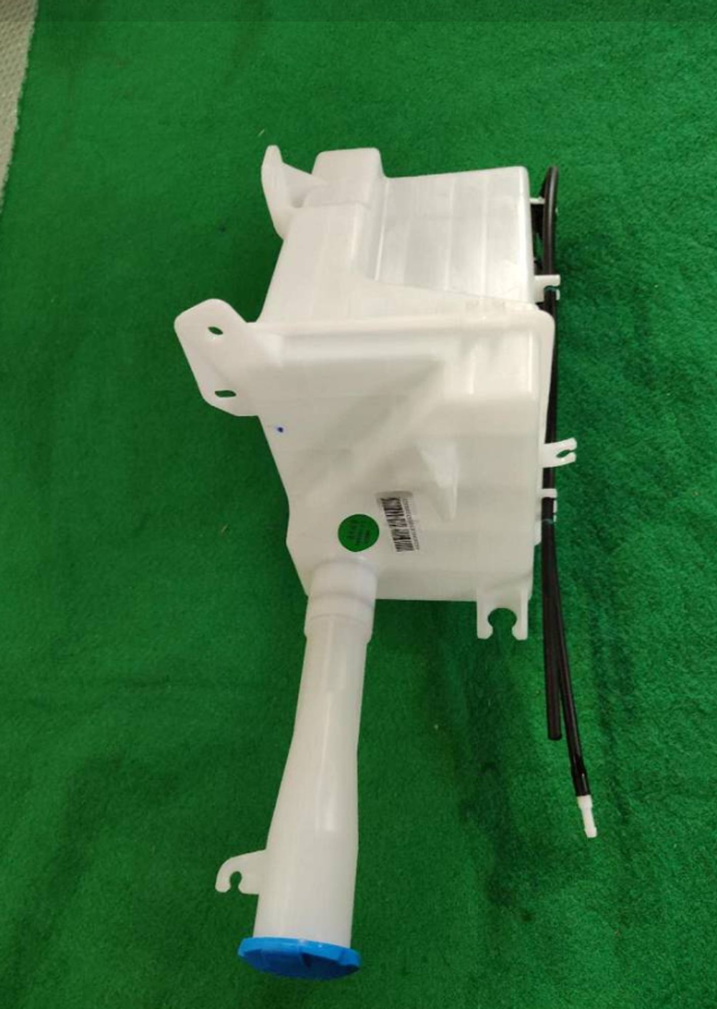 Бачок стеклоомывателя в сборе /SX11/, 3252 рублей, Сургут