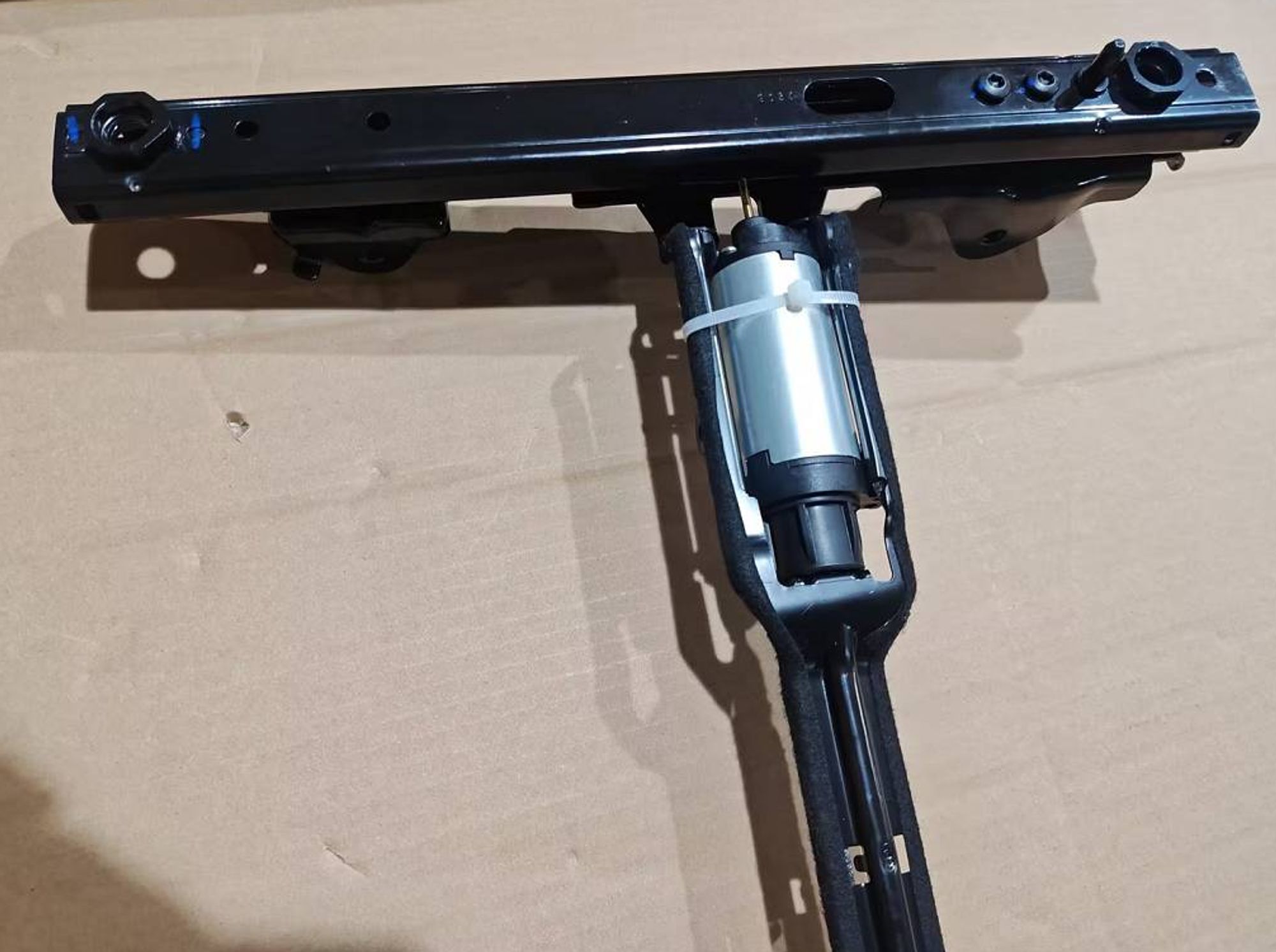 САЛАЗКИ КАРКАСА ПЕРЕДНЕГО ПРАВОГО СИДЕНЬЯ FY-11, 21505 рублей, Сургут