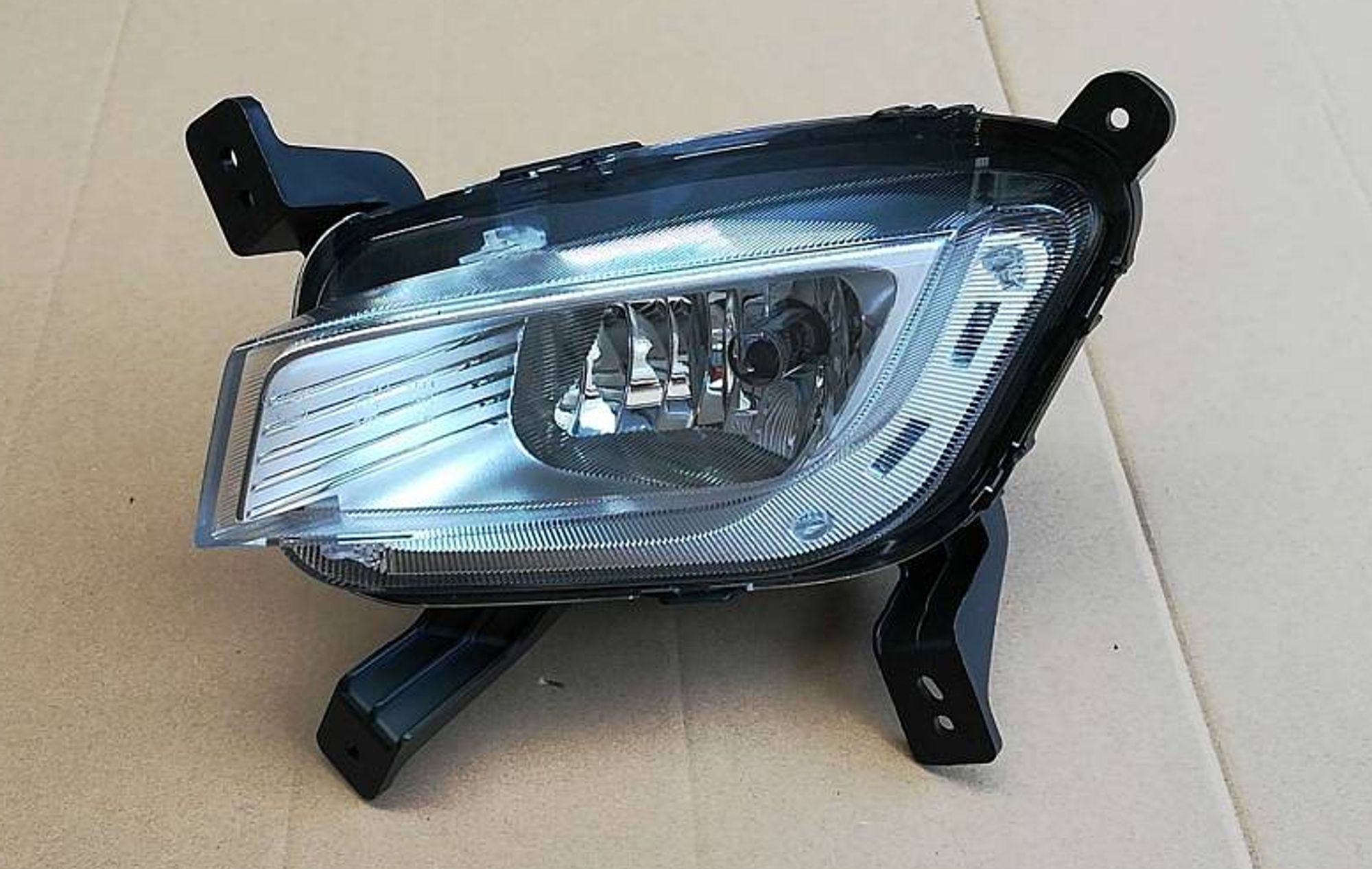 Фара противотуманная RF NL3, 11811 рублей, Сургут