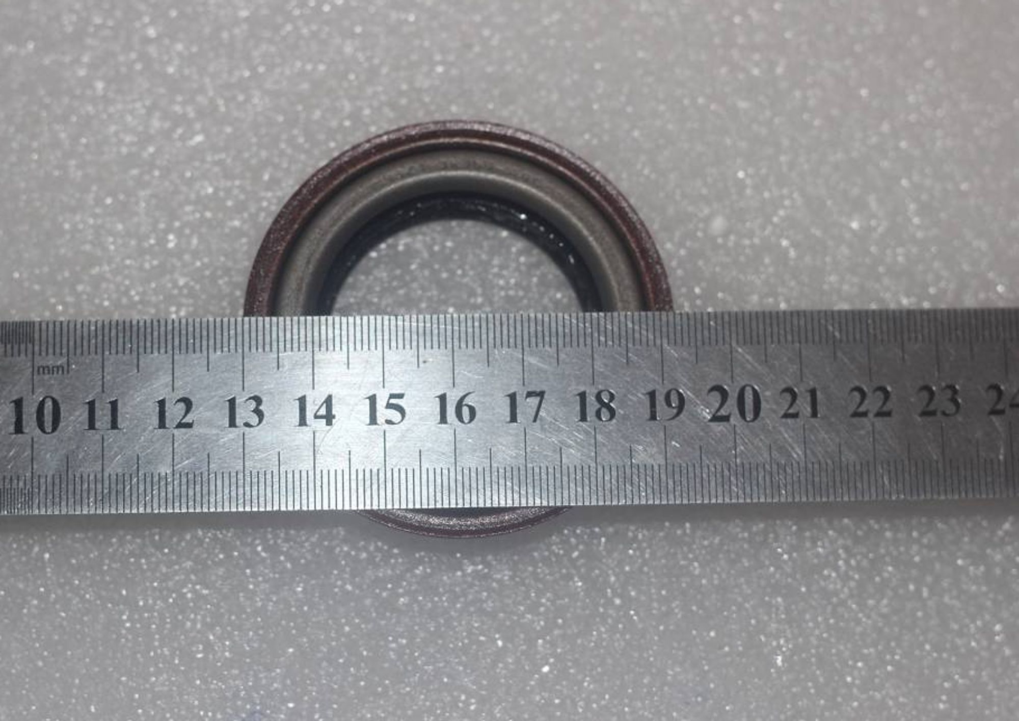 Сальник дифференциа́ла NL-3, 1093 рублей, Сургут