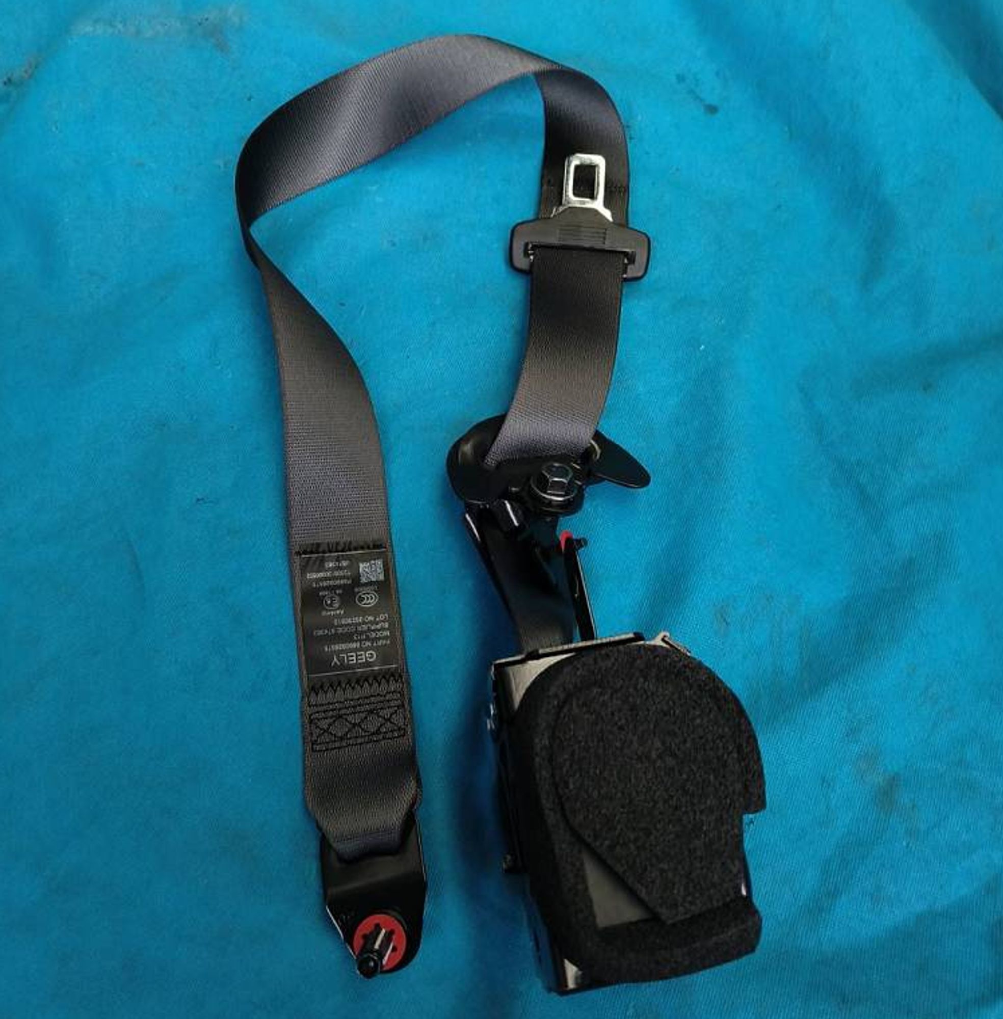 РЕМЕНЬ БЕЗОПАСНОСТИ ПЕРЕДНИЙ ПРАВЫЙ, 23899 рублей, Сургут