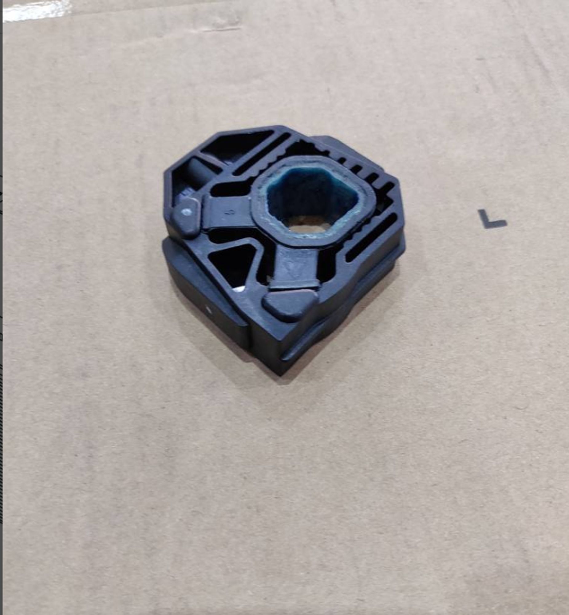 Подушка радиатора SX11, 1171 рублей, Сургут