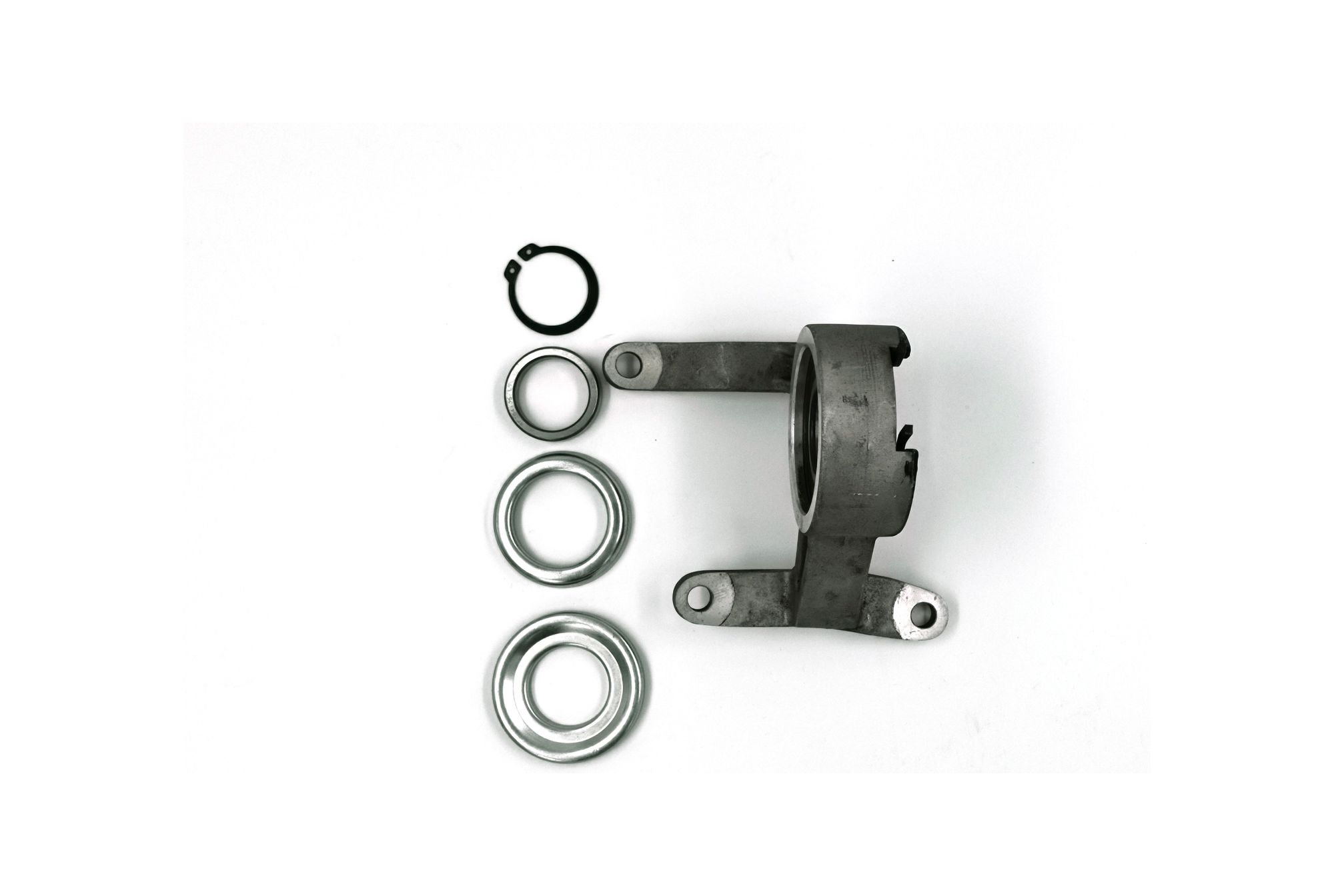 Кронштейн приводного вала 1,8 Geely Atlas, 20032 рублей, Сургут