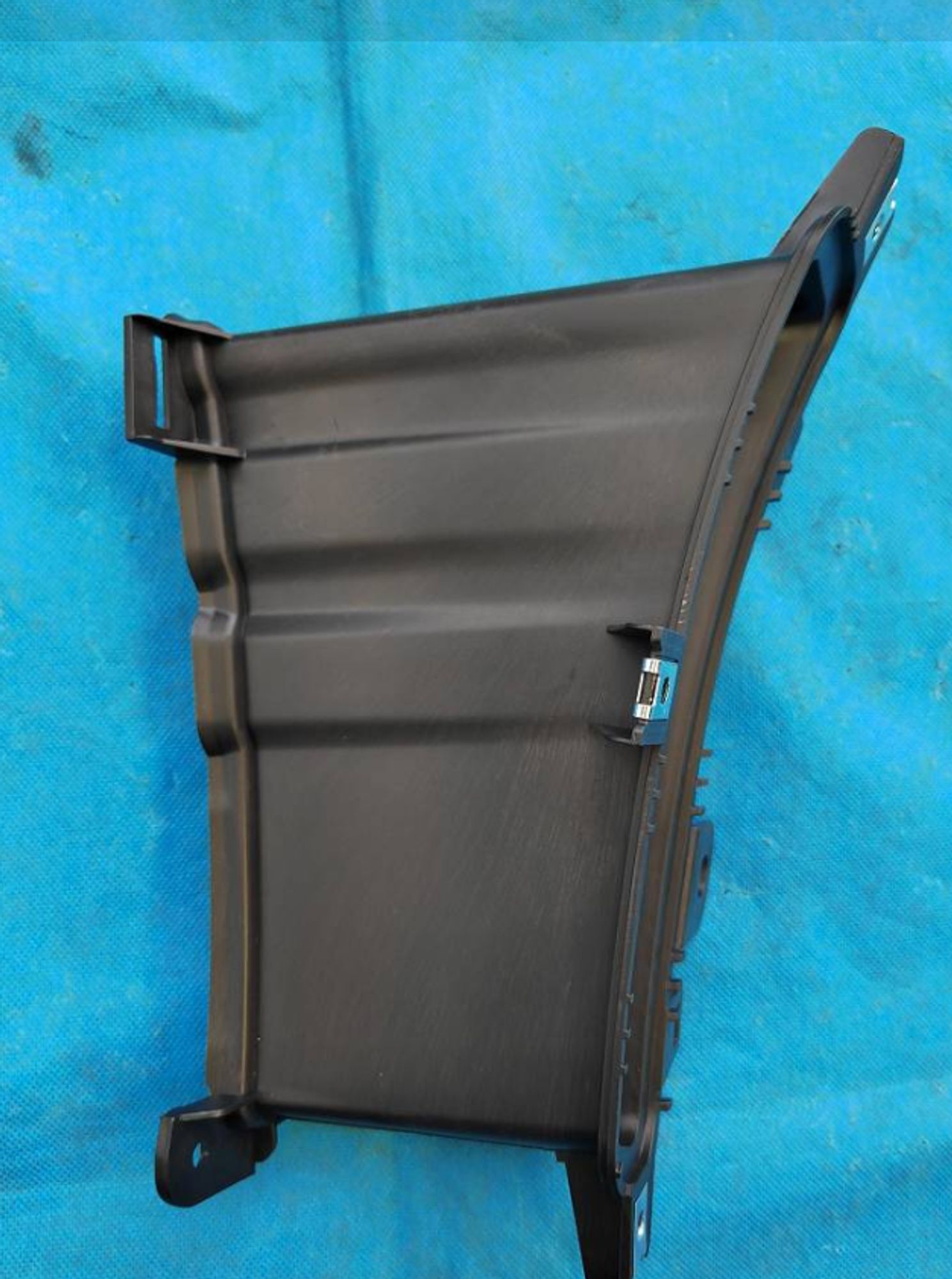 ДЕФЛЕКТОР ПЕРЕДНЕГО БАМПЕРА ПРАВЫЙ FY11, 1757 рублей, Сургут