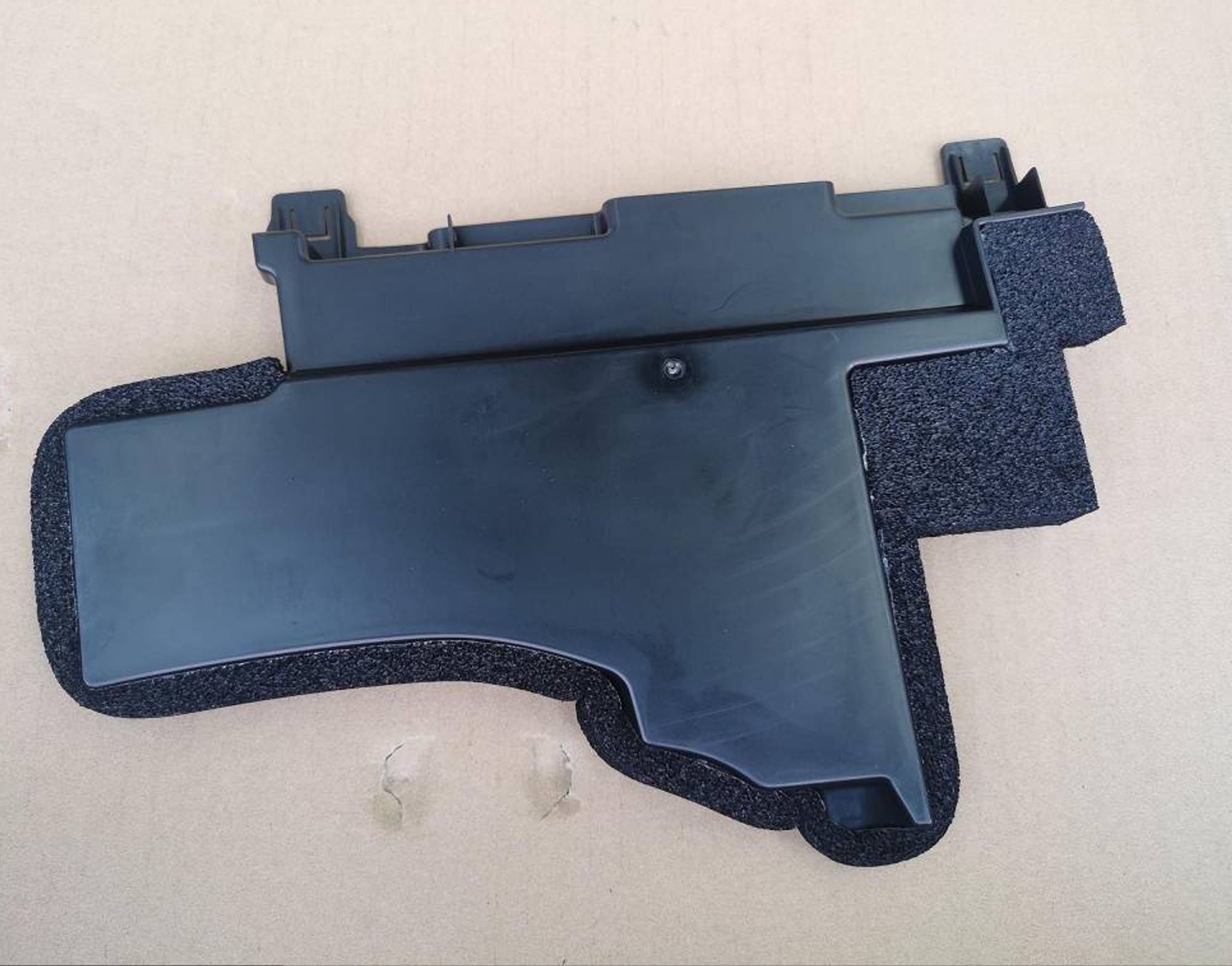 ДЕФЛЕКТОР РАДИАТОРА ПРАВЫЙ ВЕРХНИЙ /KX-11/, 1321 рублей, Сургут