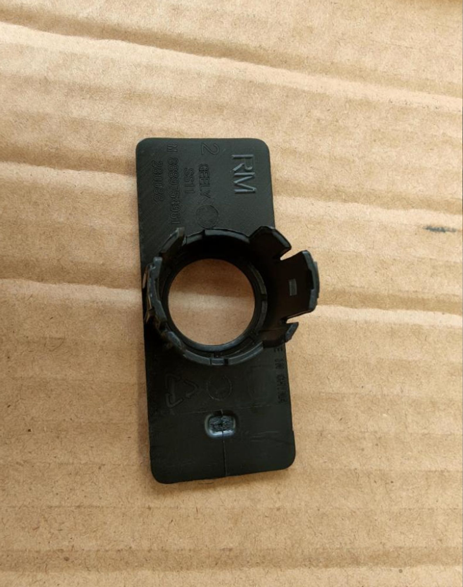 КРОНШТЕЙН ДАТЧИКА ПАРКОВКИ ЗАДНИЙ СРЕДНИЙ /SS-11/, 135 рублей, Сургут