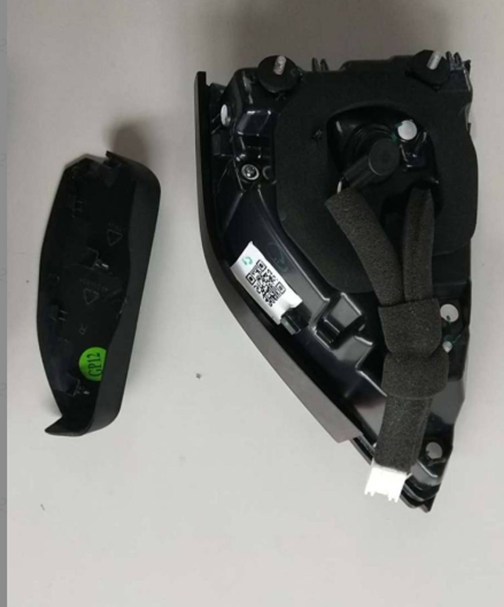 ФОНАРЬ ЗАДНИЙ ПРАВЫЙ COOLRAY SX11LA (НА КРЫШКУ БАГАЖНИКА), 30649 рублей, Сургут