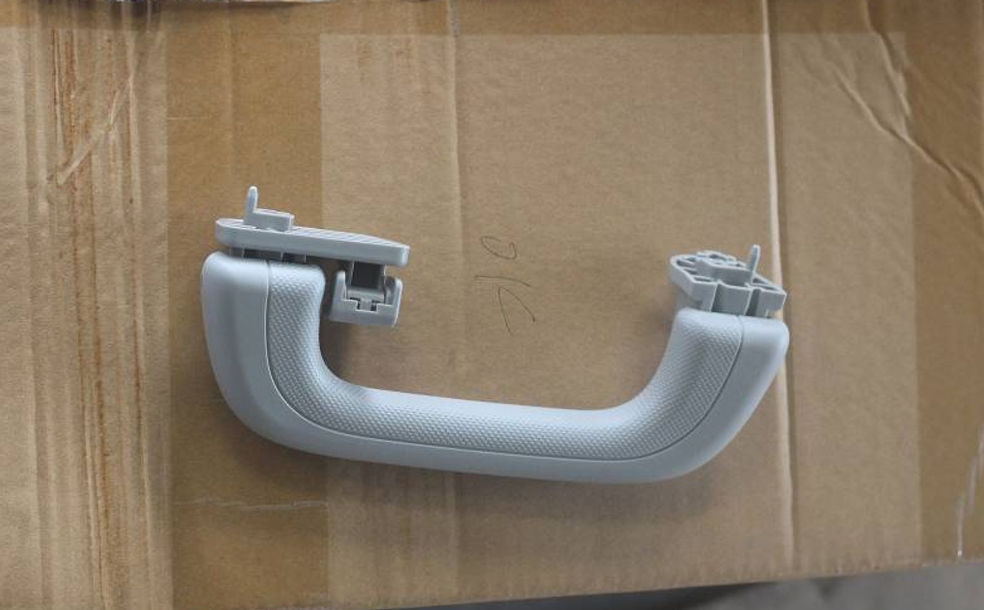 РУЧКА САЛОННАЯ ЗАДНЯЯ ЛЕВАЯ (ПОТОЛОК) SX11, 465 рублей, Сургут