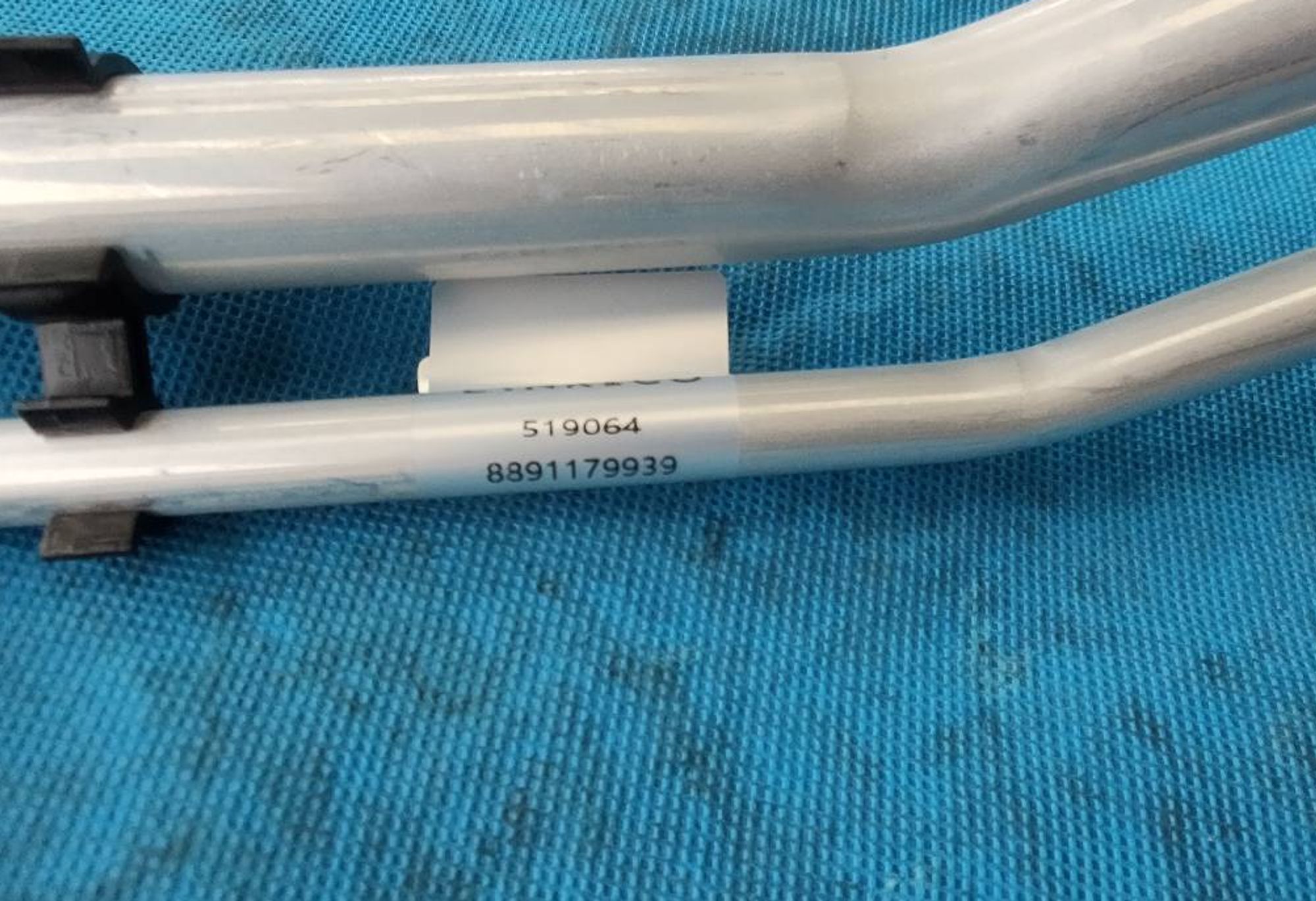 ТРУБКА В СБОРЕ-КОНДИЦИОНЕР ВЫСОКОГО И НИЗКОГО ДАВЛЕНИЯ /KX-11/, 8646 рублей, Сургут