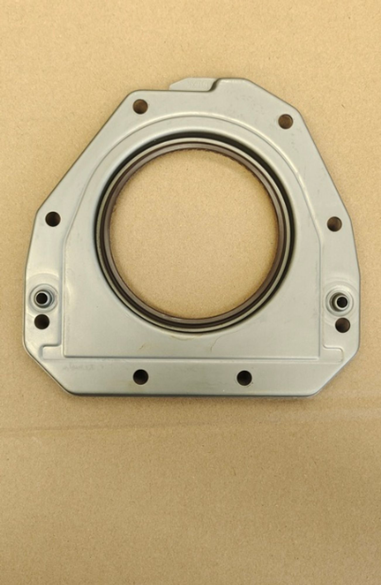 САЛЬНИК ЗАДНИЙ КОЛЕНВАЛА /KC-1/NL-3/, 3341 рублей, Сургут