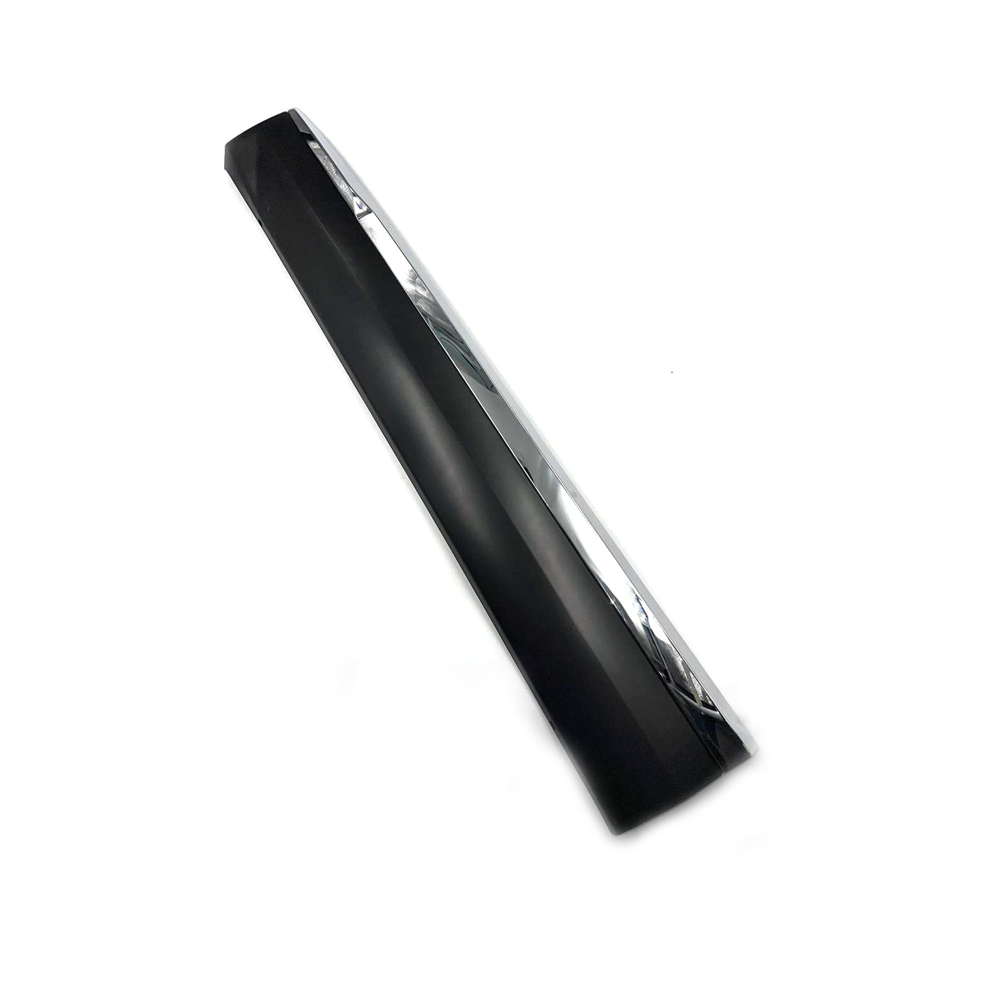 Молдинг двери передней левой Geely Monjaro, 25348 рублей, Сургут