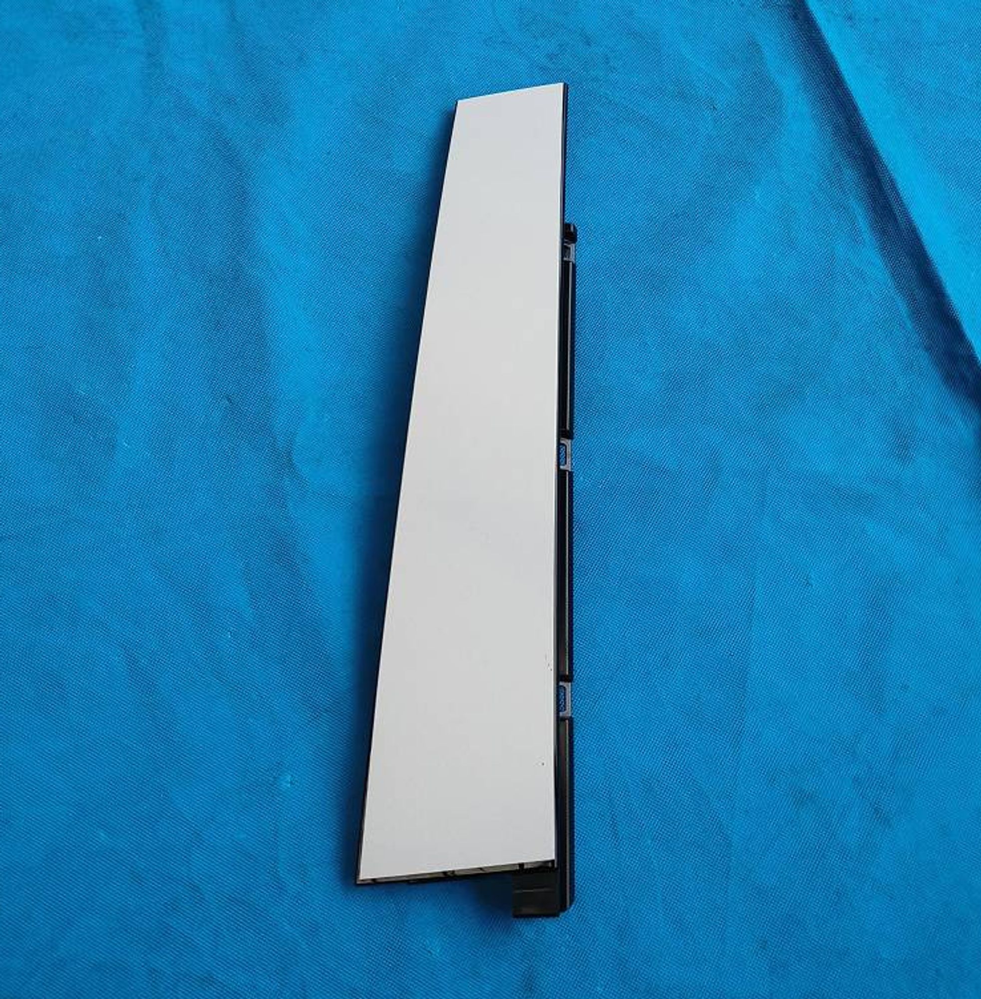 НАКЛАДКА РАМКИ ДВЕРИ ЗАДНЕЙ ЛЕВОЙ /KX-11/, 6557 рублей, Сургут