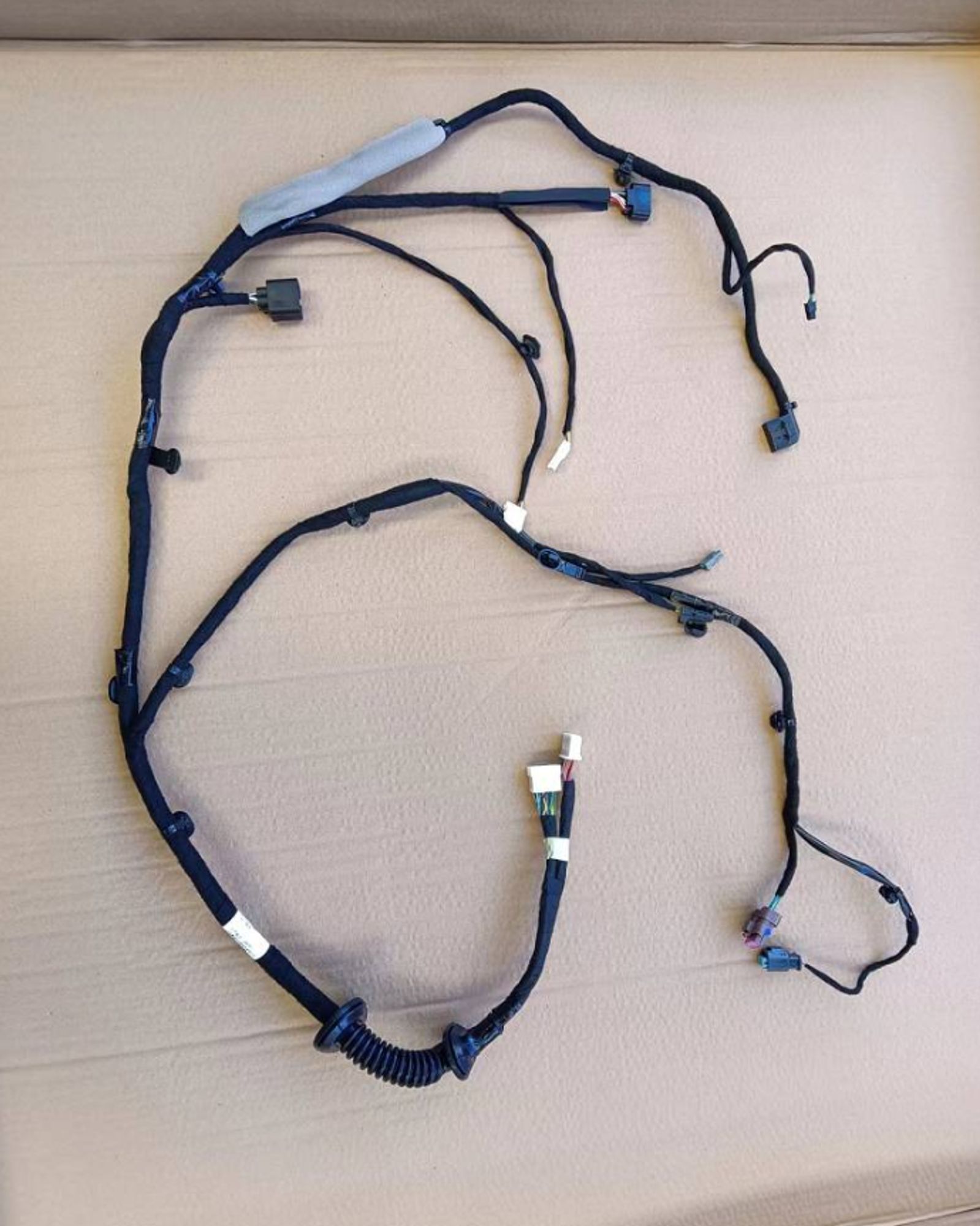 ЖГУТ ПРОВОДОВ ПЕРЕДНЕЙ ЛЕВОЙ ДВЕРИ /NL-3/, 26431 рублей, Сургут