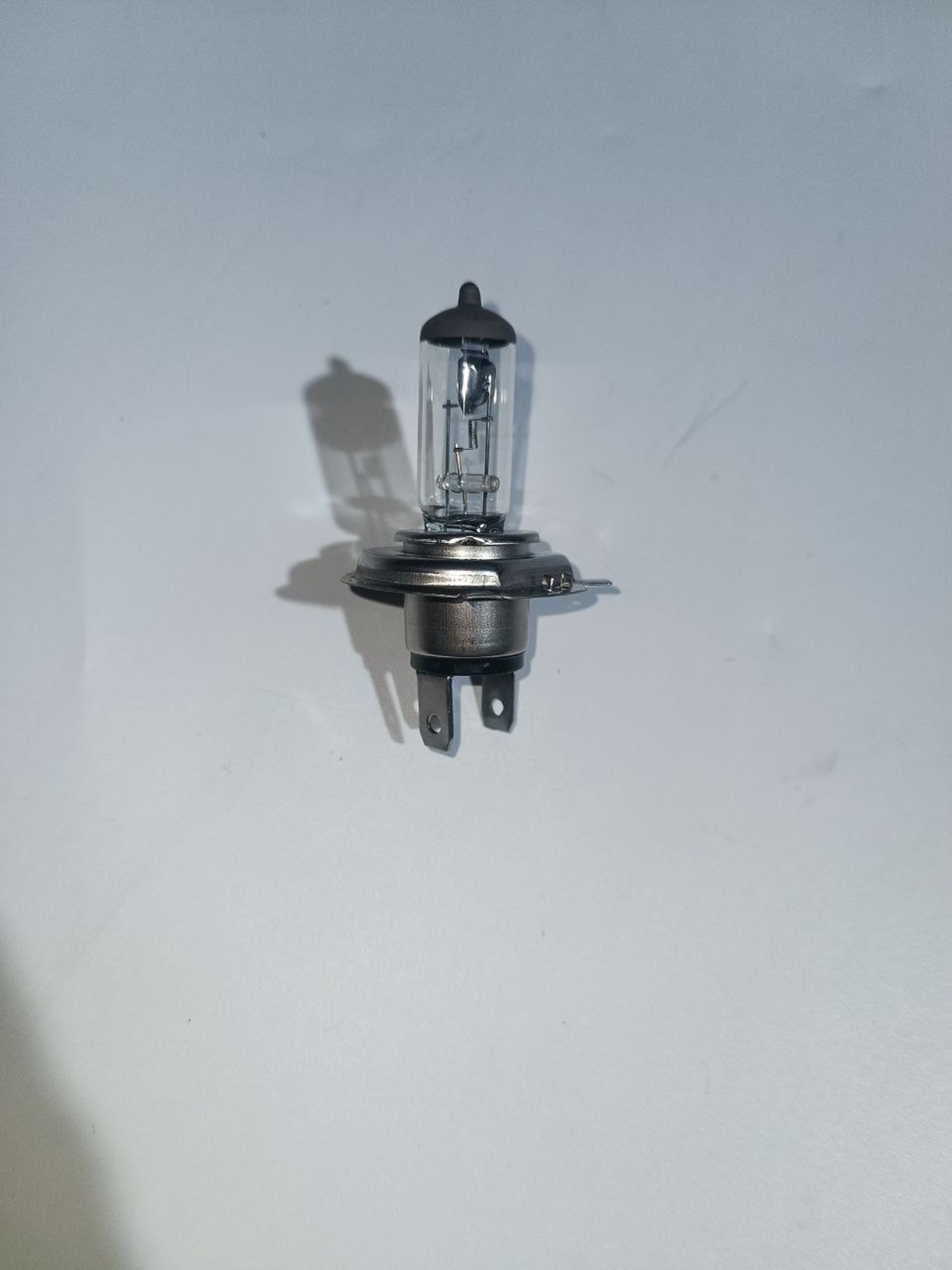 Лампа Н4, 129 рублей, Сургут