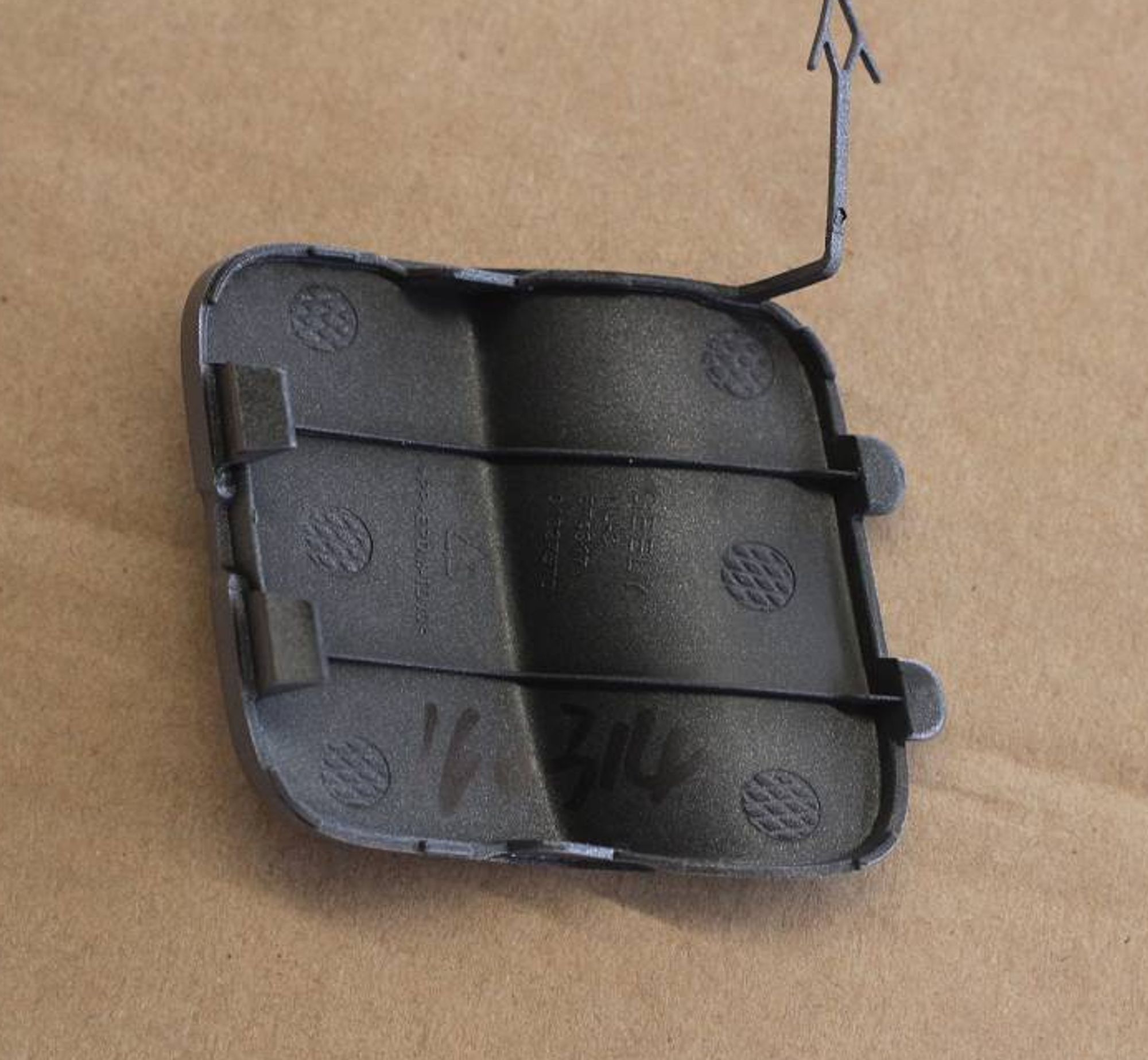 Заглушка буксировочного крюка NL3, 449 рублей, Сургут