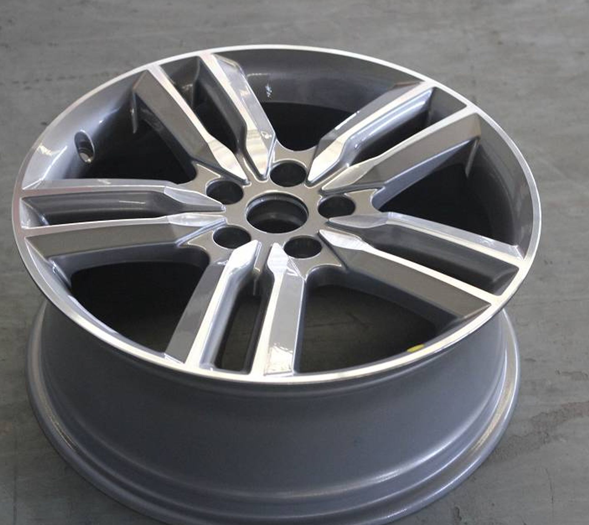 Диск литой R18 NL3, 24501 рублей, Сургут