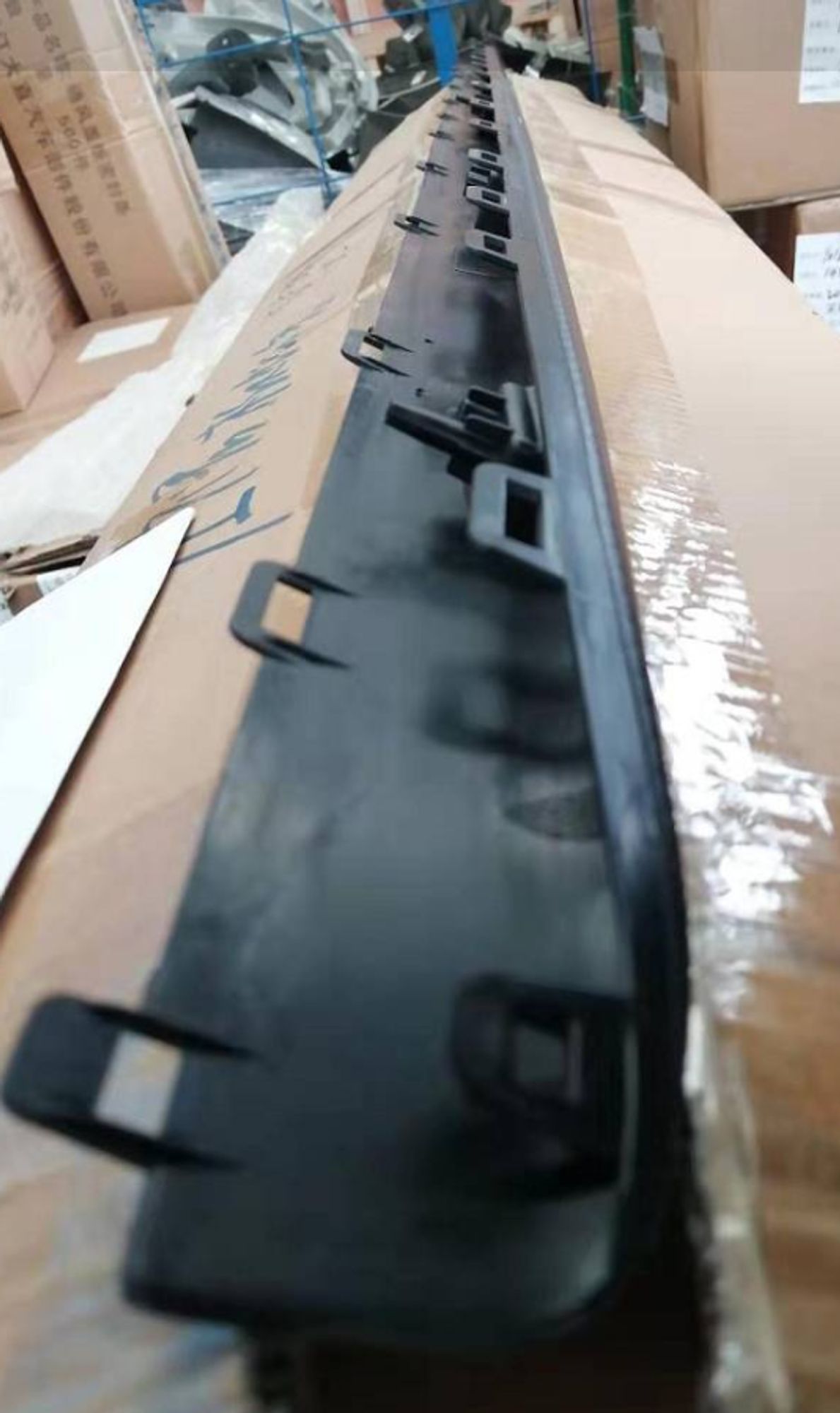 Накладка порога левая SX11, 6325 рублей, Сургут