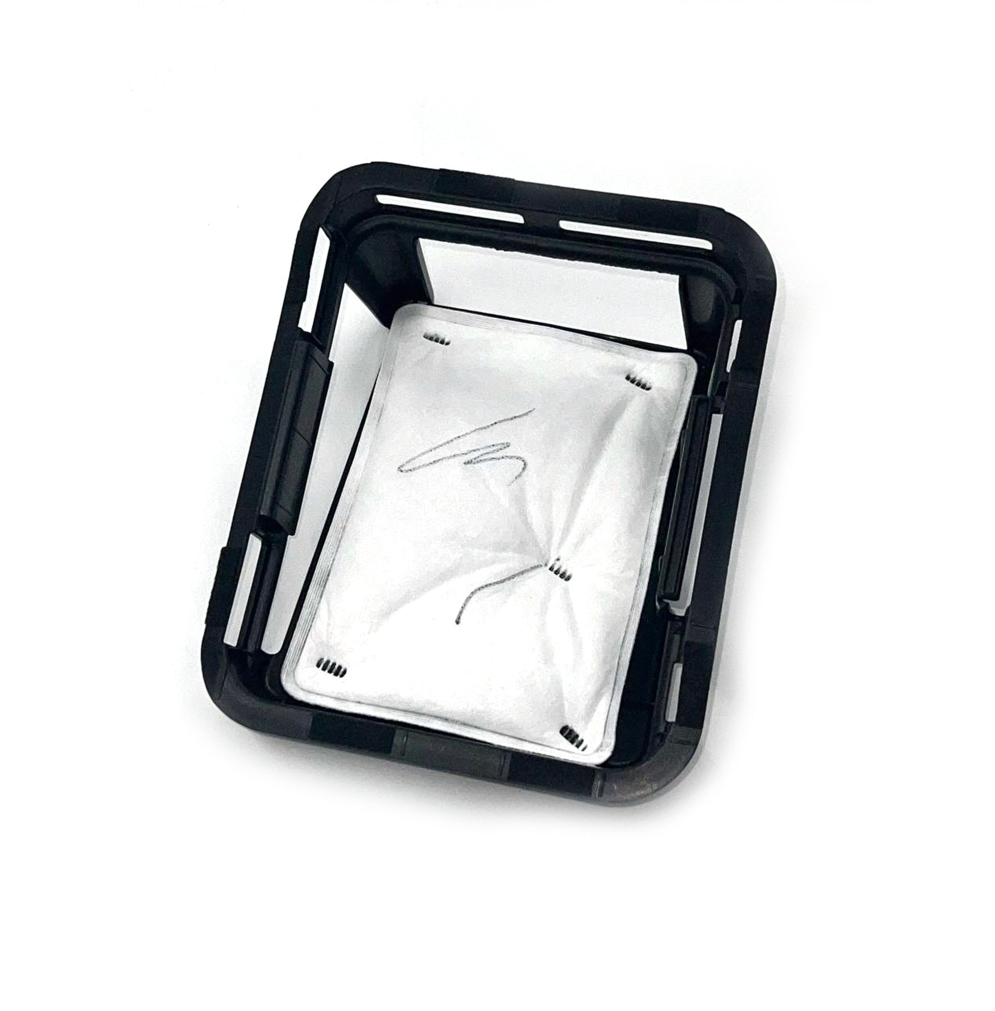 Панель левая вентиляция багажника Geely Monjaro, 1071 рублей, Сургут