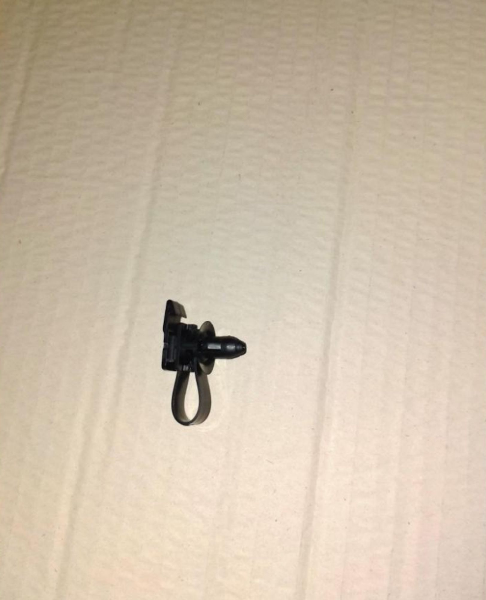 ДЕРЖАТЕЛЬ ОБШИВКИ СТОЙКИ /FY-11/, 203 рублей, Сургут