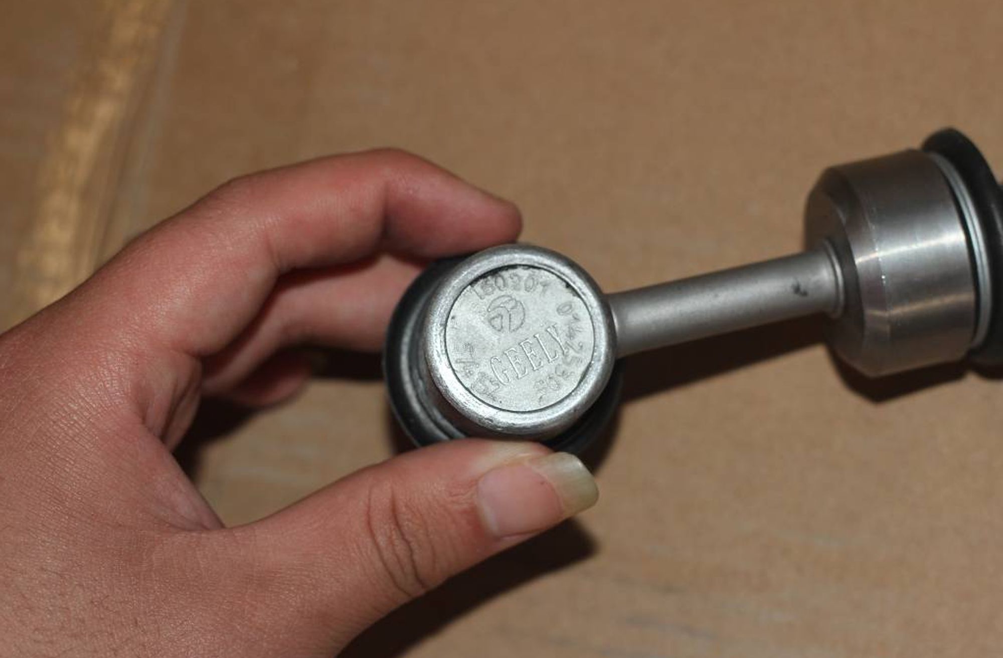 Стойка заднего стабилизатора поперечной устойчивости NL3, 1411 рублей, Сургут