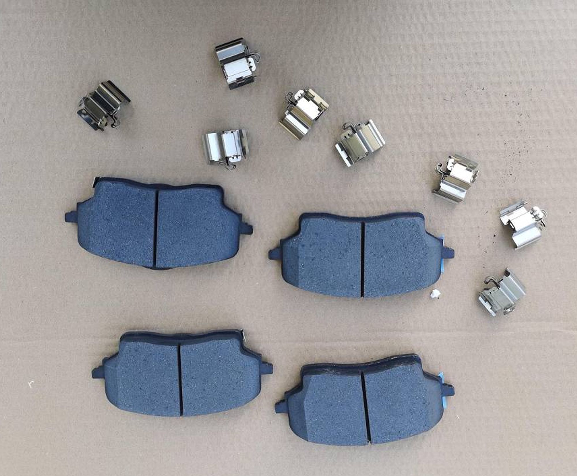 КОЛОДКИ ТОРМОЗНЫЕ ПЕРЕДНИЕ /К-Т/ /FX-11/, 14391 рублей, Сургут