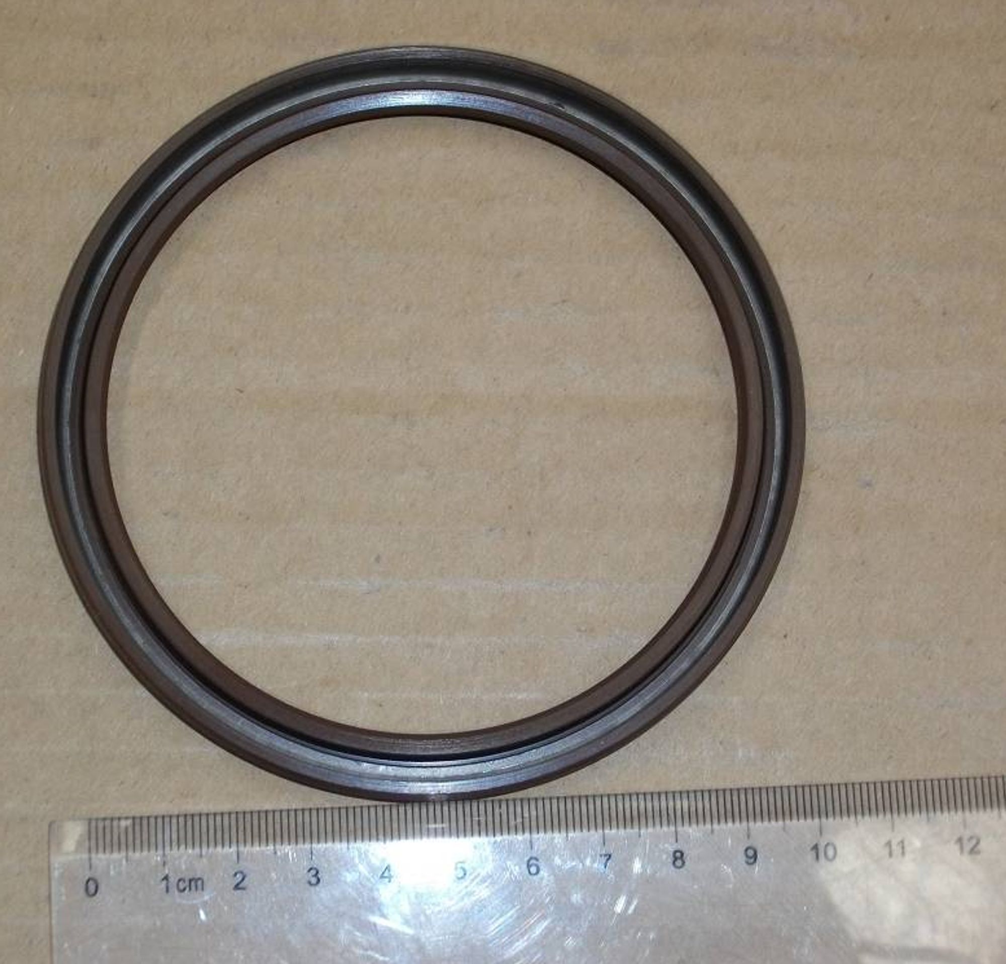 Сальник коленвала задний (FE-1-2/FE-3-4/NL-1/NL-3/NL-4), 207 рублей, Сургут