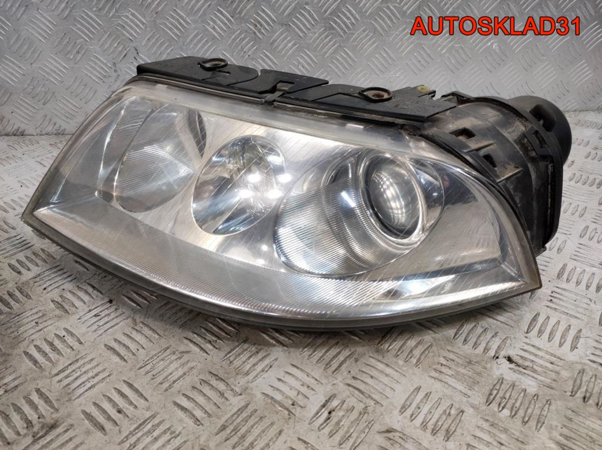 Фары Ксенон Комплект VW Passat B5+ 3B7941015M, 30000 рублей, Дубовое