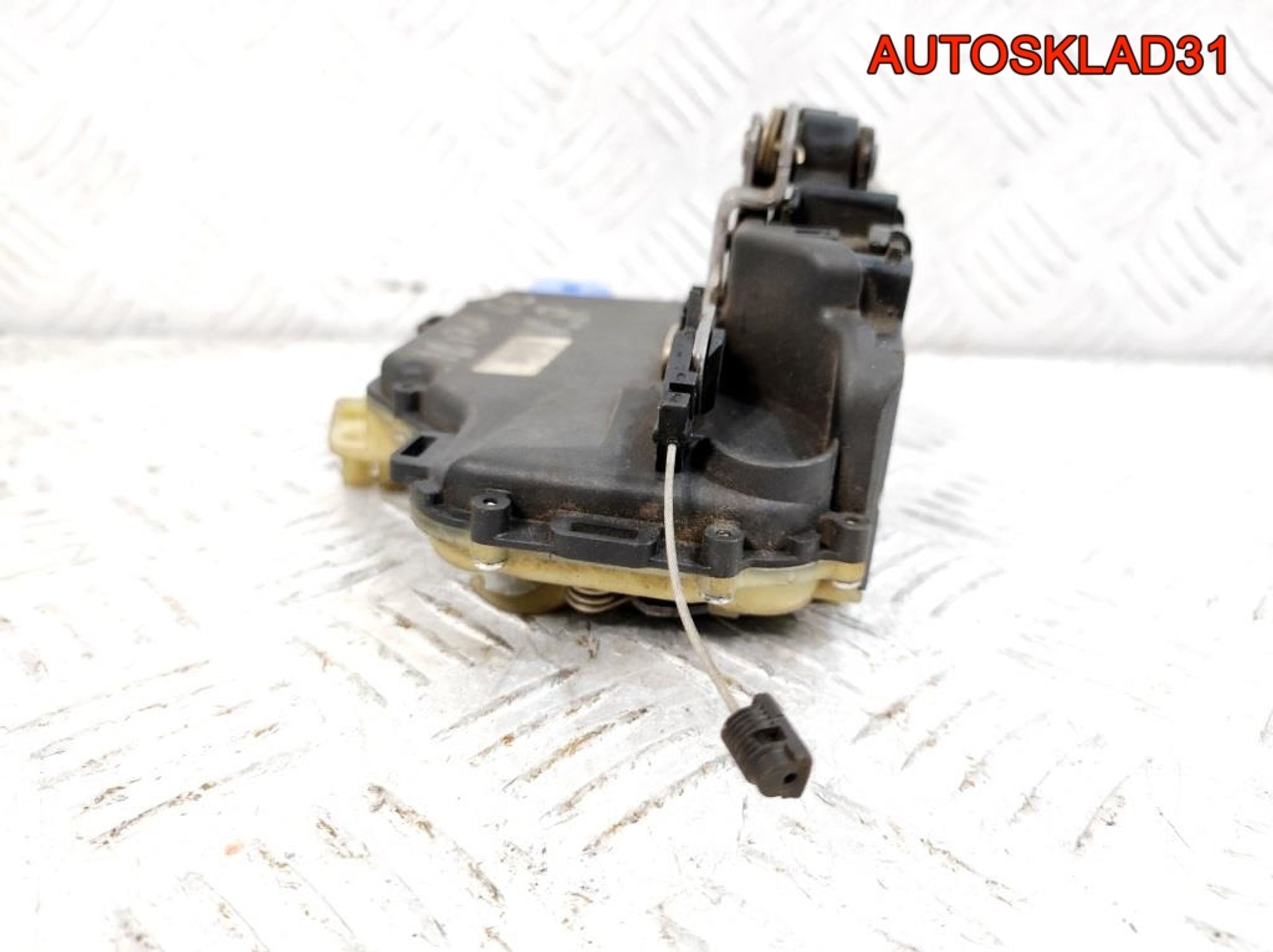 Замок двери передней правой Seat Ibiza 3 3B1837016CC, 3000 рублей, Дубовое