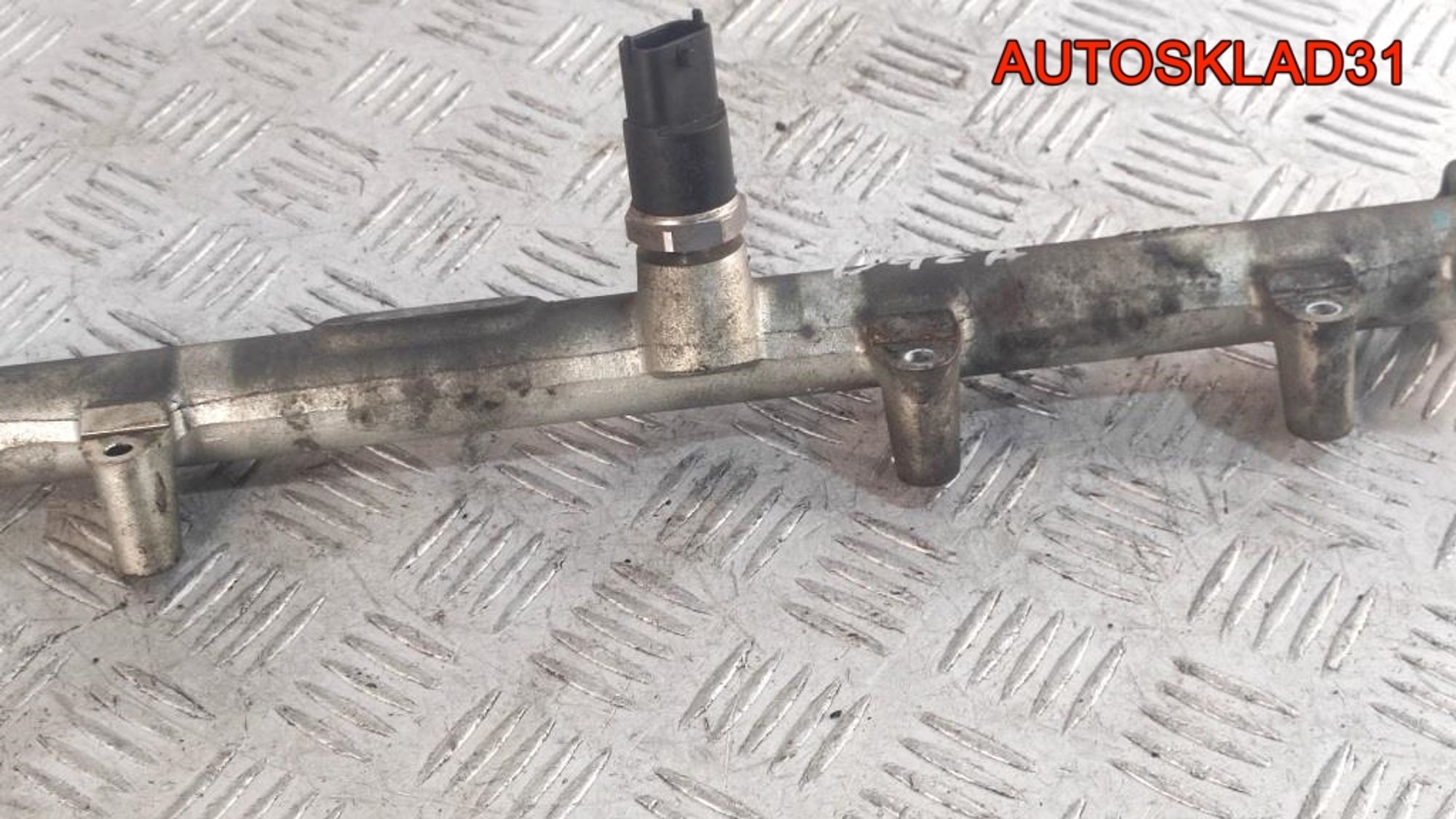 Рейка топливная Hyundai Santa Fe SM 2,0 D4EA 3140027001, 1500 рублей, Дубовое