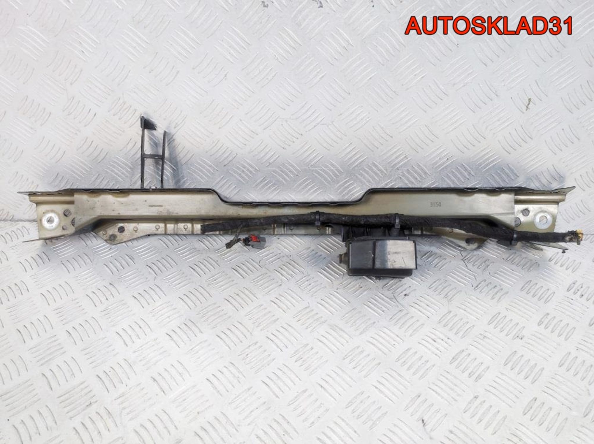 Панель передняя верхняя Opel Astra J 13312474, 3300 рублей, Дубовое