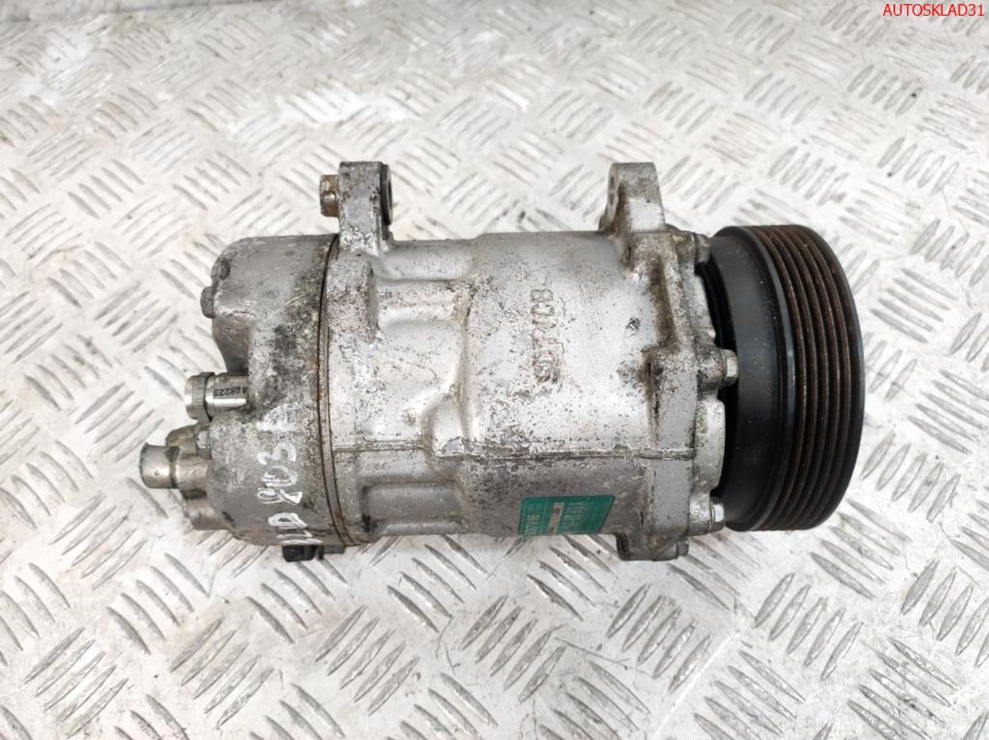 Компрессор кондиционера VW Golf 4 1J0820803A, 5900 рублей, Дубовое